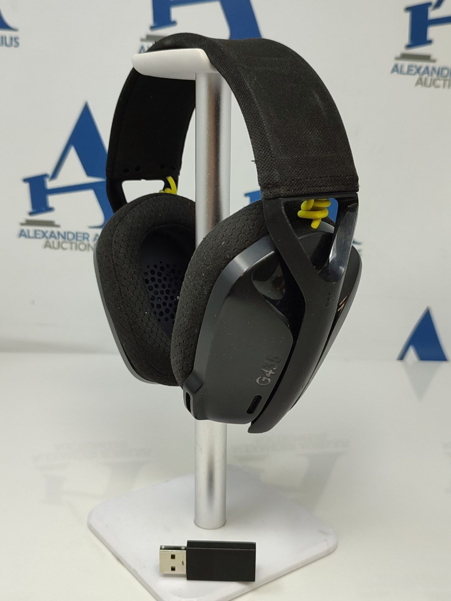 RRP £64.00 Logitech G435 LIGHTSPEED Wireless Bluetooth Gaming Headset, Lightweight Over-Ear Headp - Image 3 of 3