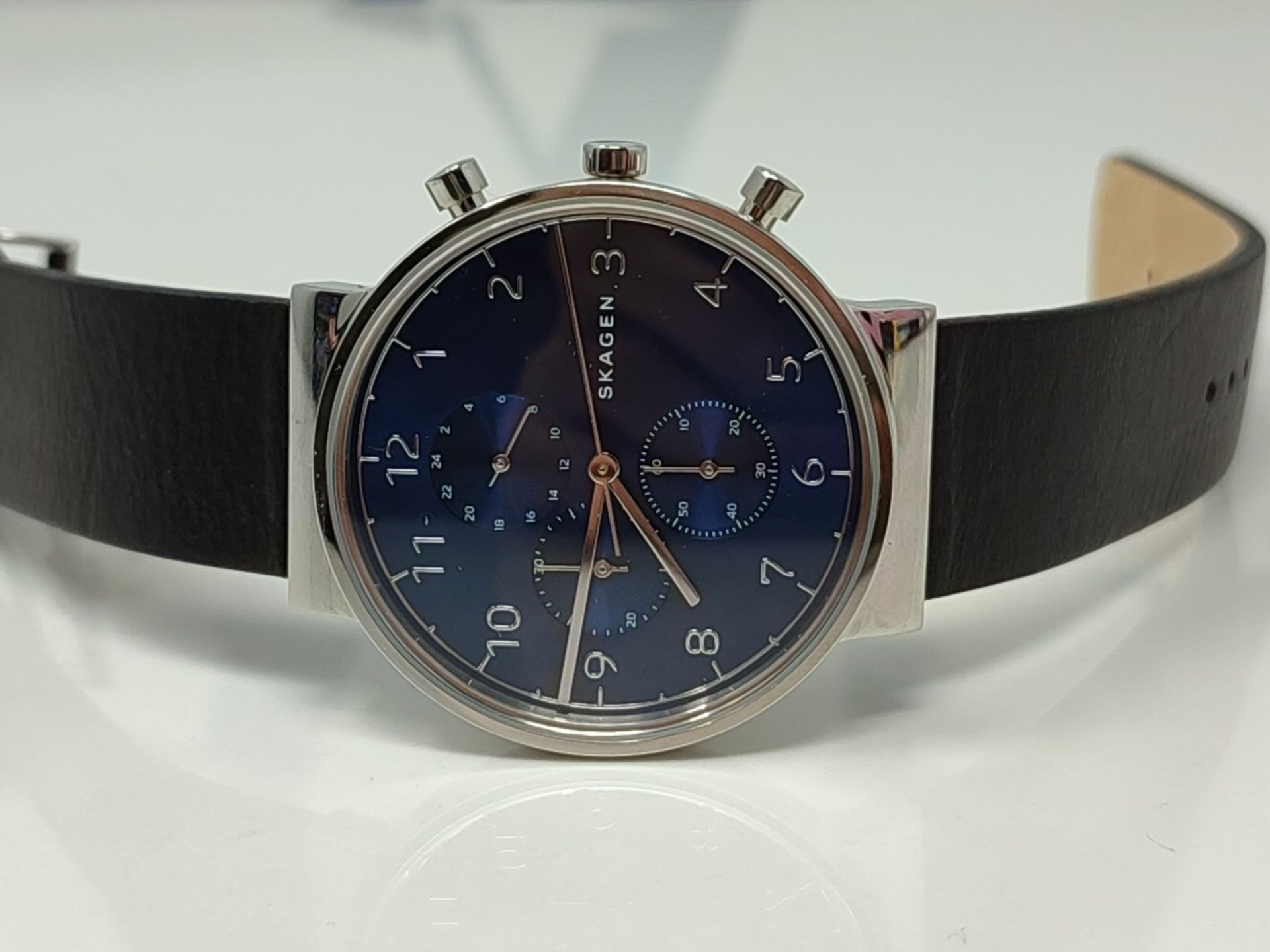 RRP £149.00 Skagen Mens Chronograph Quartz Watch with Leather Strap - Image 2 of 2