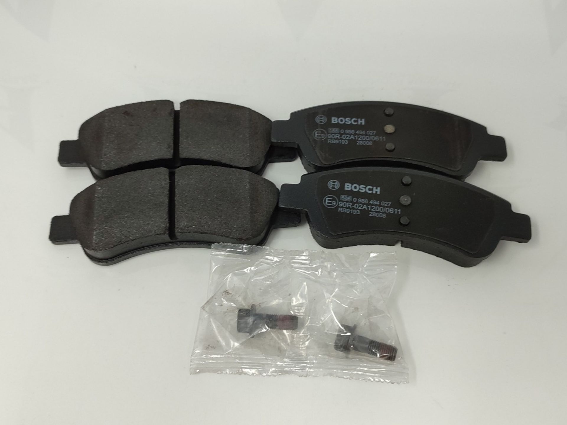 Bosch BP318 Brake Pads - Front Axle - ECE-R90 Certified - 1 Set of 4 Pads - Image 3 of 3