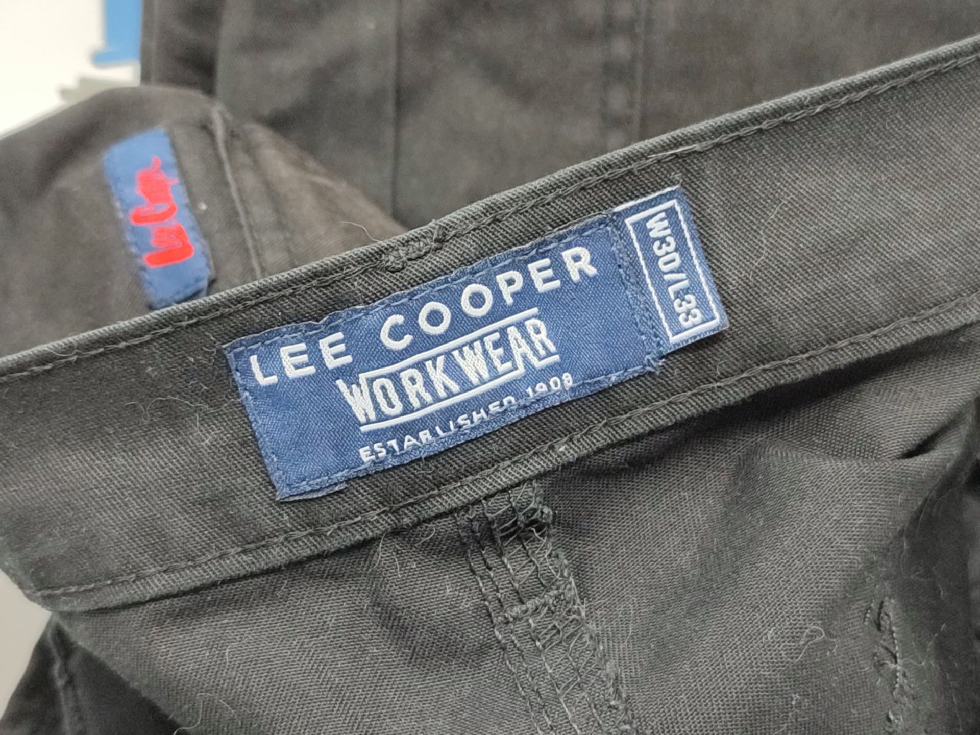Lee Cooper LCPNT205_BLKC_30 Mens Cargo Trouser, Black ,30W/33L (Long) - Image 3 of 3