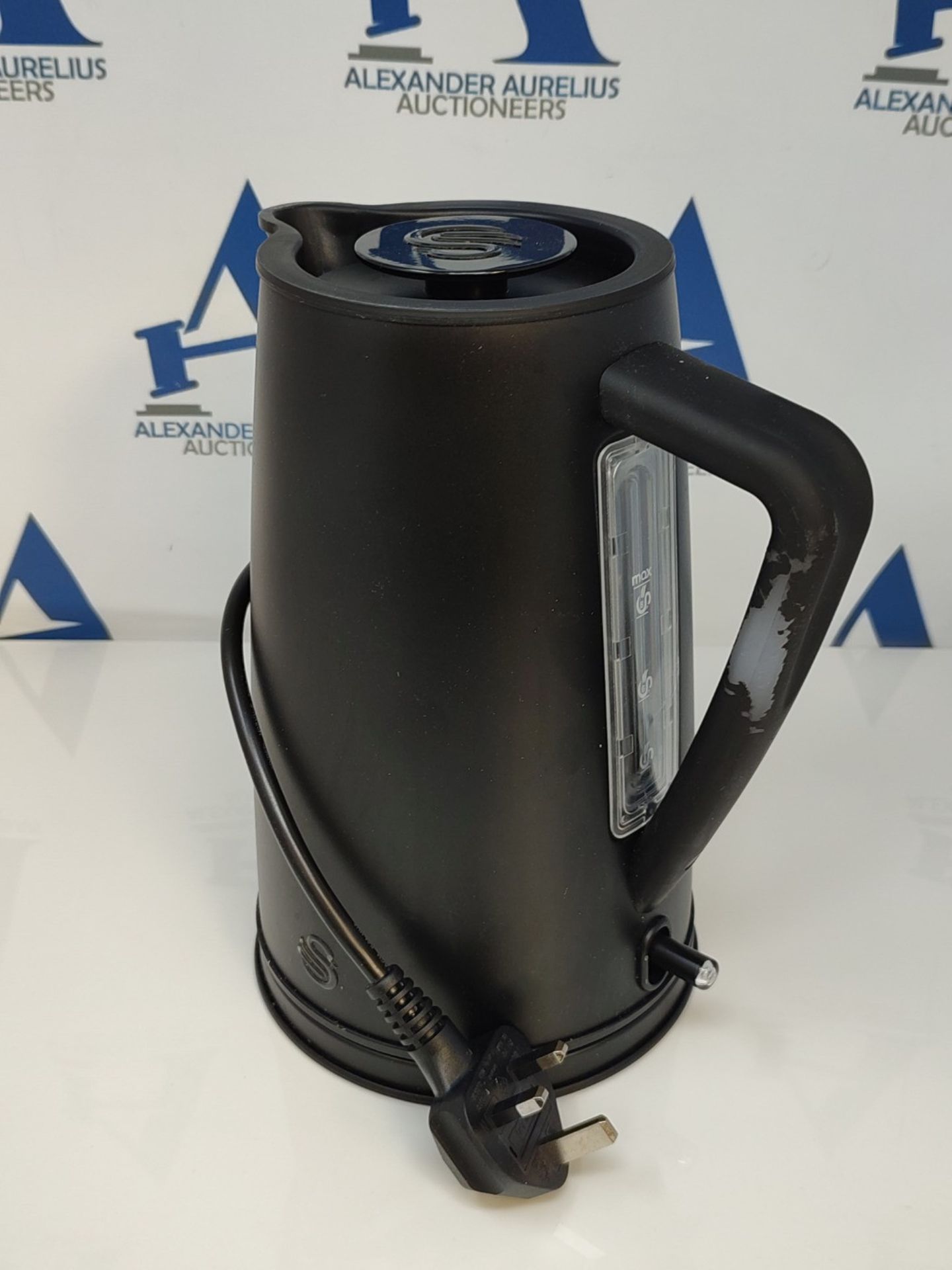 RRP £64.00 Swan Stealth 1.7 Litre Kettle, Matte Black, Rapid Boil, Streamlined Design, SK14640BLK - Image 2 of 2