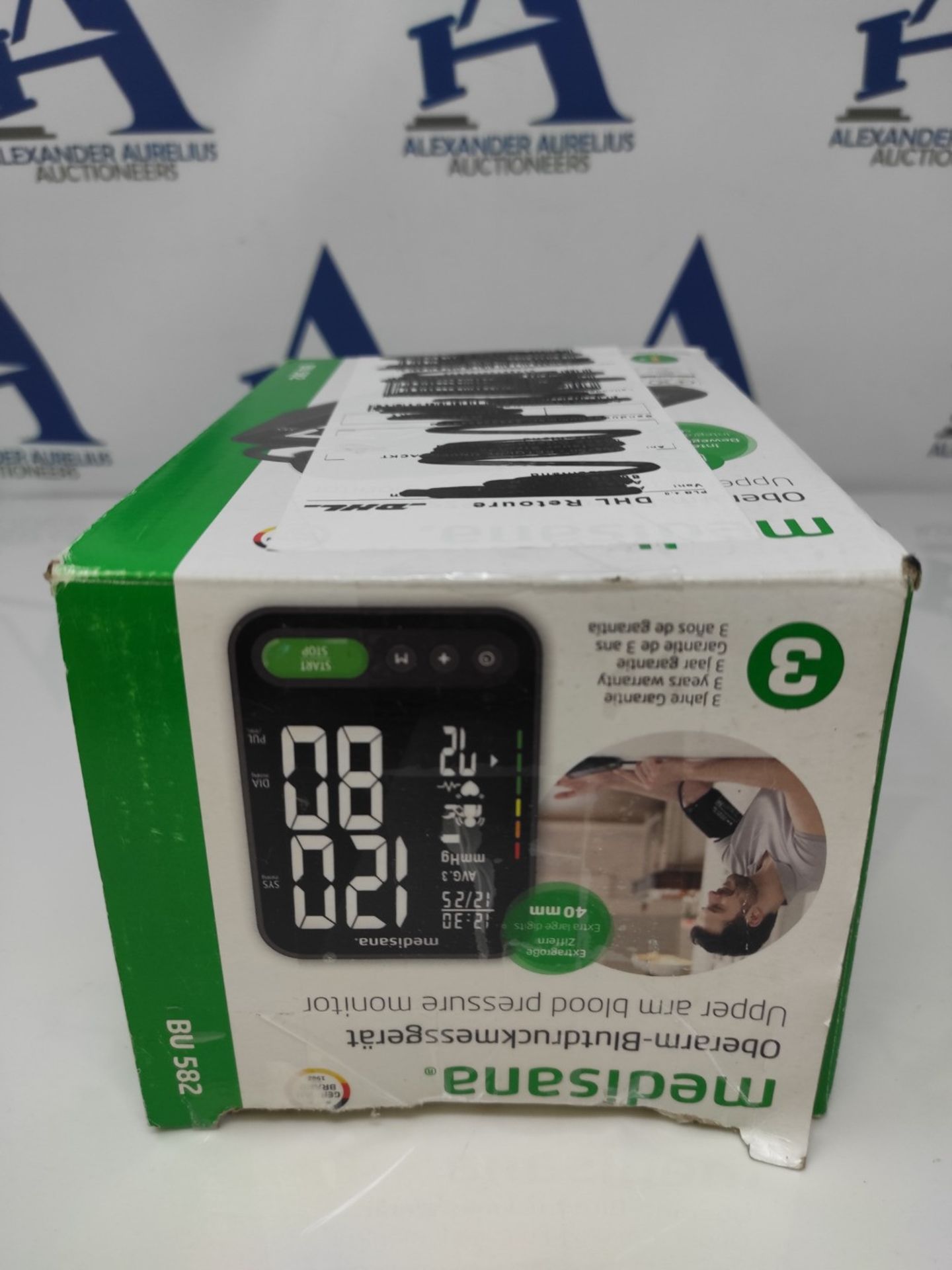 Medisana BU 582 upper arm blood pressure monitor, precise blood pressure and pulse mea - Image 2 of 3