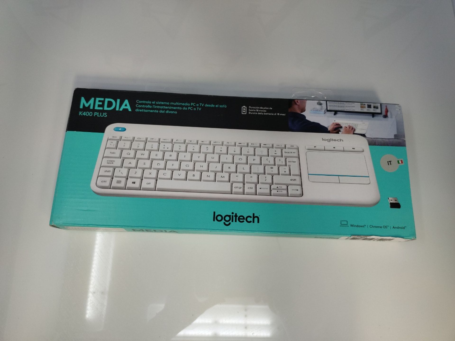 Logitech K400 Plus Wireless Touch TV Keyboard With Easy Media Control and Built-in Tou - Image 2 of 3