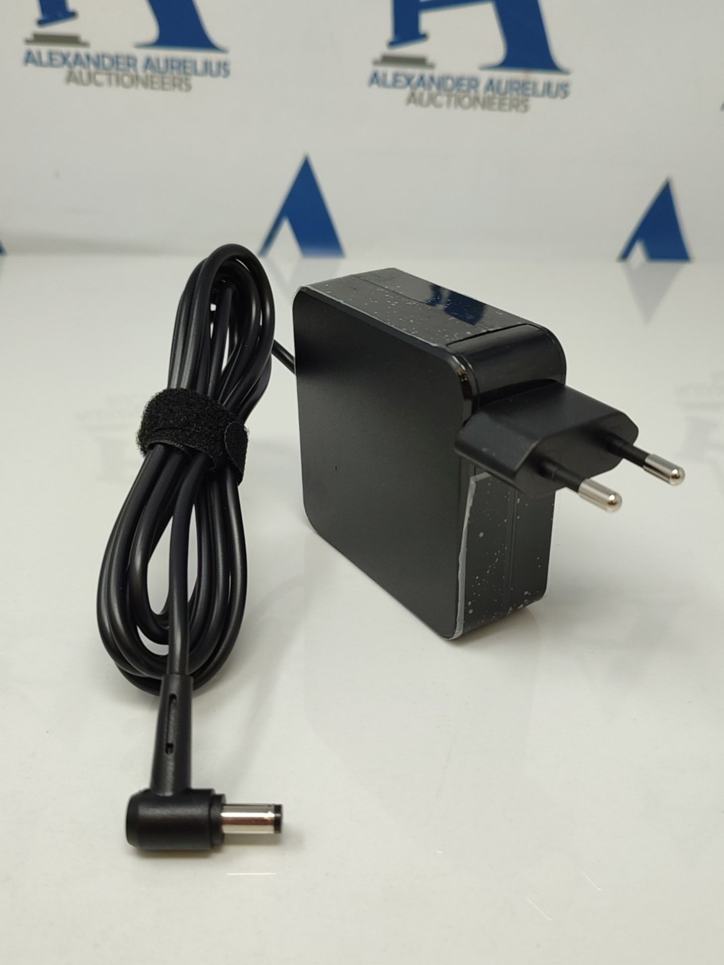 65W charger for Asus ADP-65DW C Q301 Q400 Q501 Q502LA F555 F751 F555L F555D F555U F550