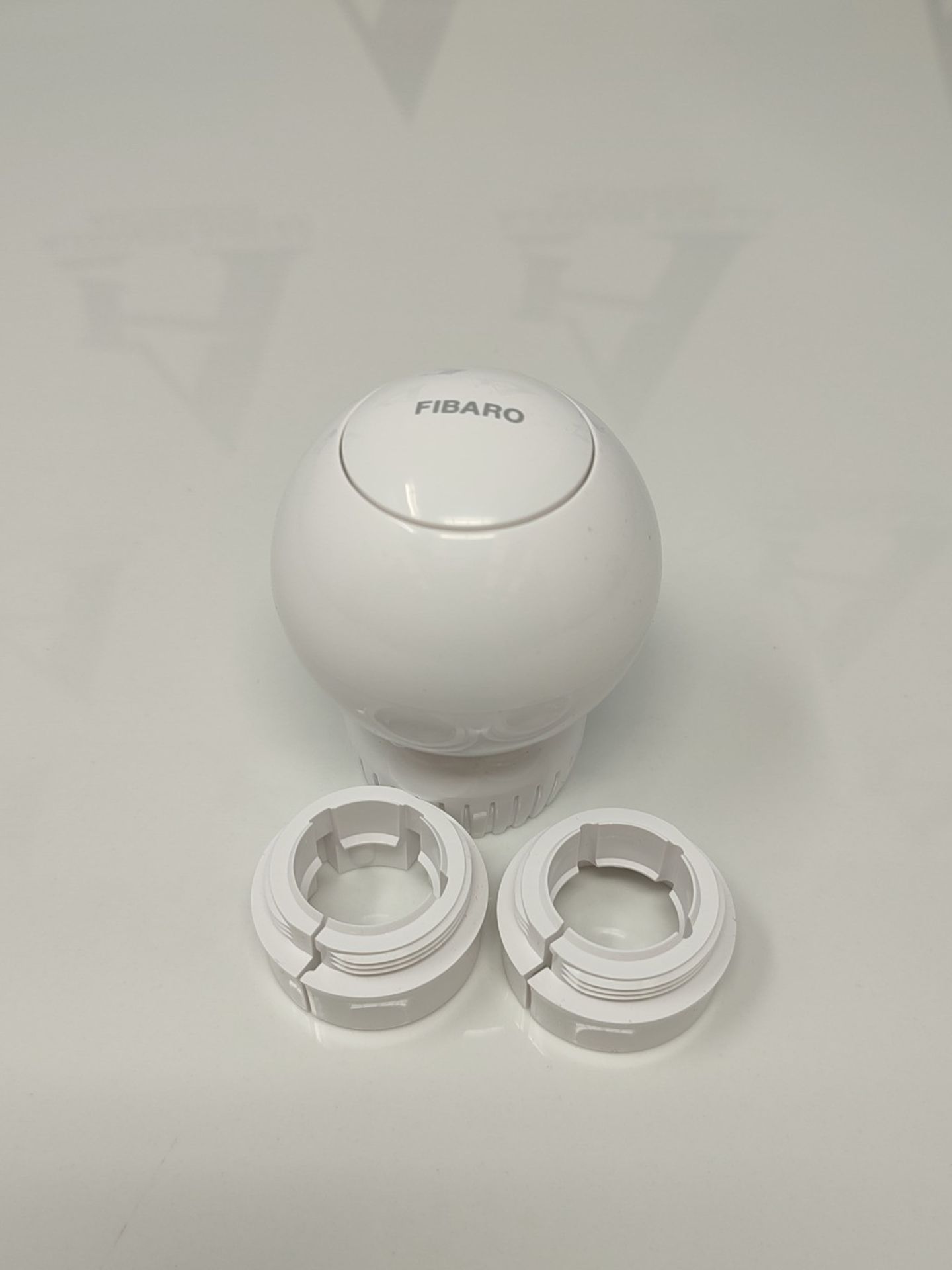 RRP £80.00 FIBARO Heating Thermostat Head/Z-Wave Plus, radiator thermostat, FGT-001 - Image 3 of 3