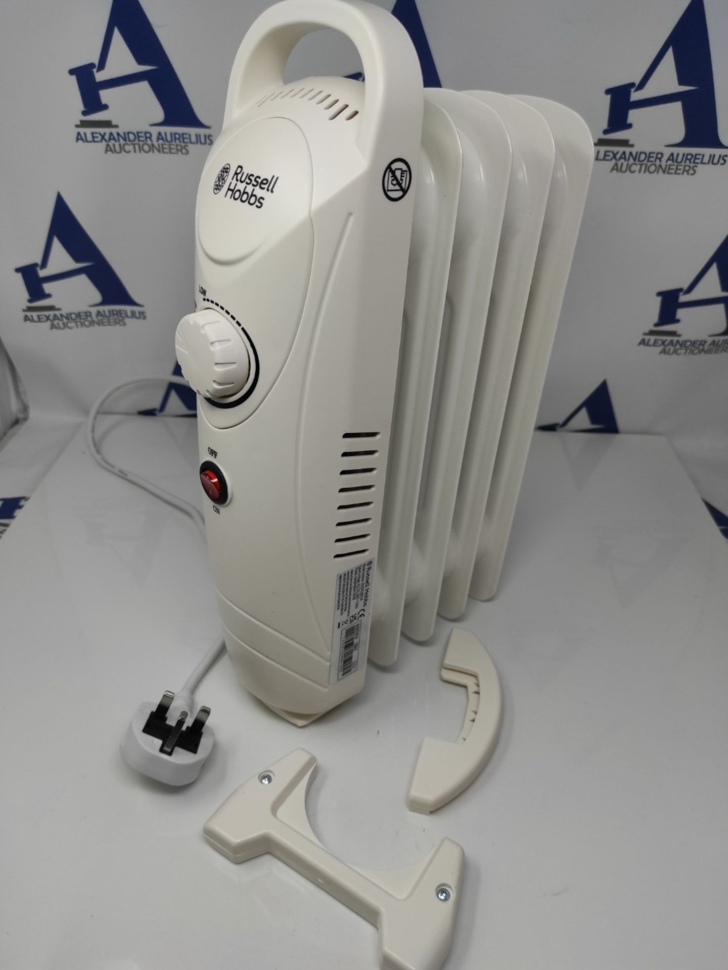 Russell Hobbs 650W Oil Filled Radiator, 5 Fin Portable Electric Heater - White, Adjust - Image 2 of 3