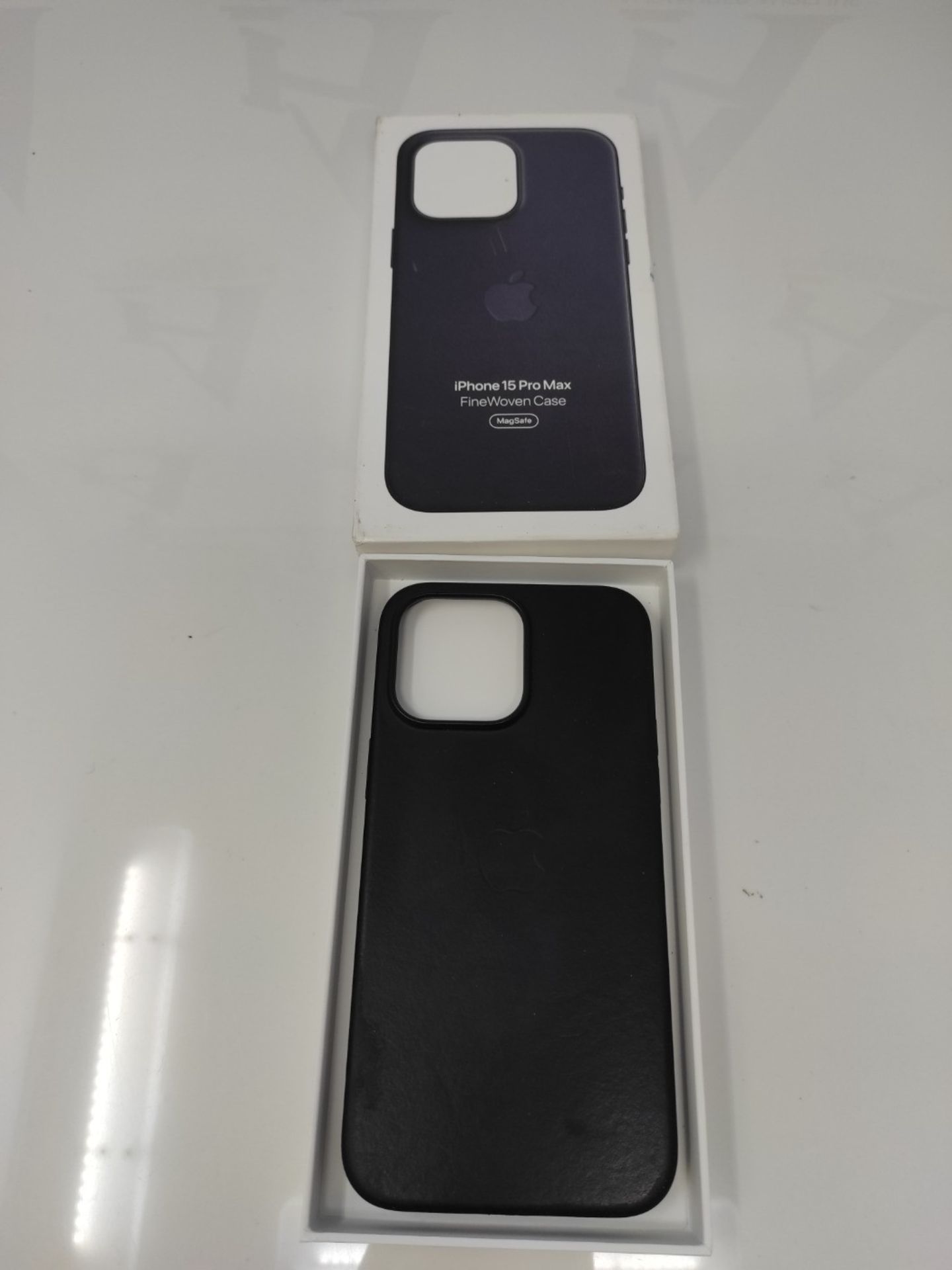 Apple iPhone 15 Pro Max FineWoven Case with MagSafe - Black - Bild 2 aus 2