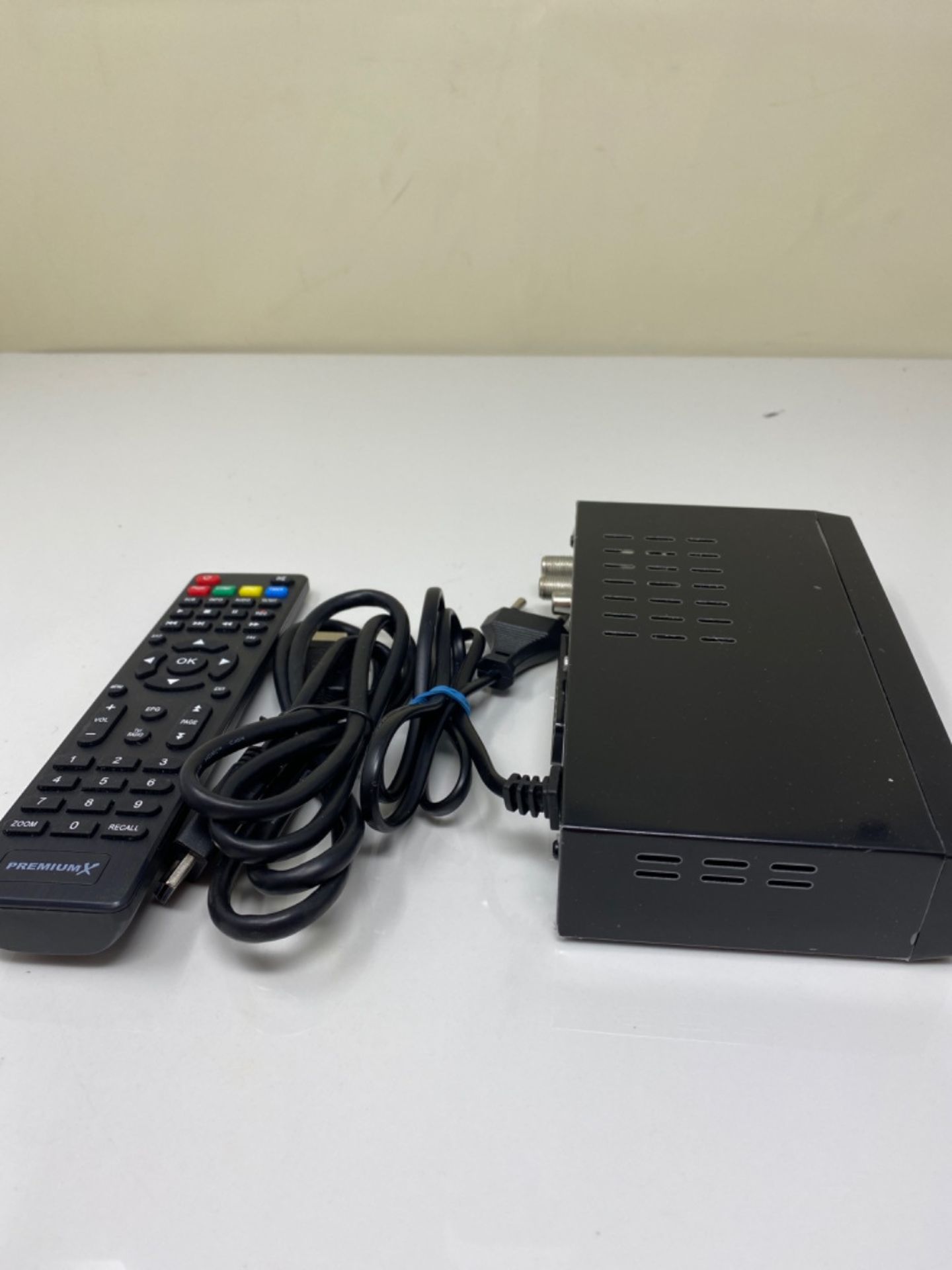 PremiumX Satelliten-Receiver HD 520SE FTA Digital SAT TV Receiver DVB-S2 FullHD HDMI S - Image 2 of 2