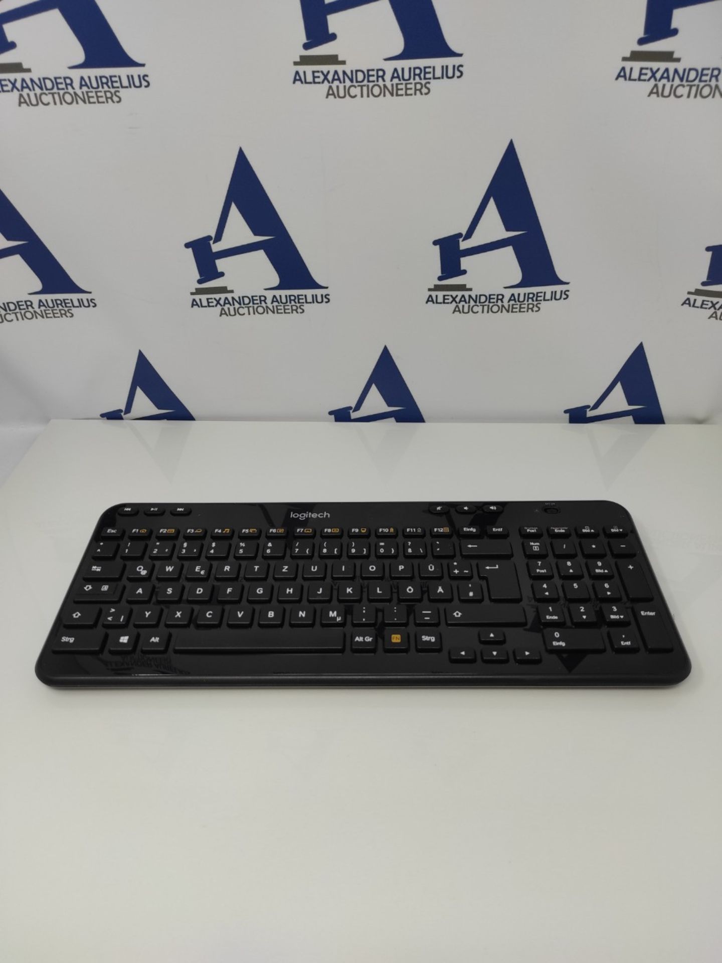 [INCOMPLETE] Logitech K360 Compact Wireless Keyboard for Windows, QWERTZ German Layout - Image 3 of 3