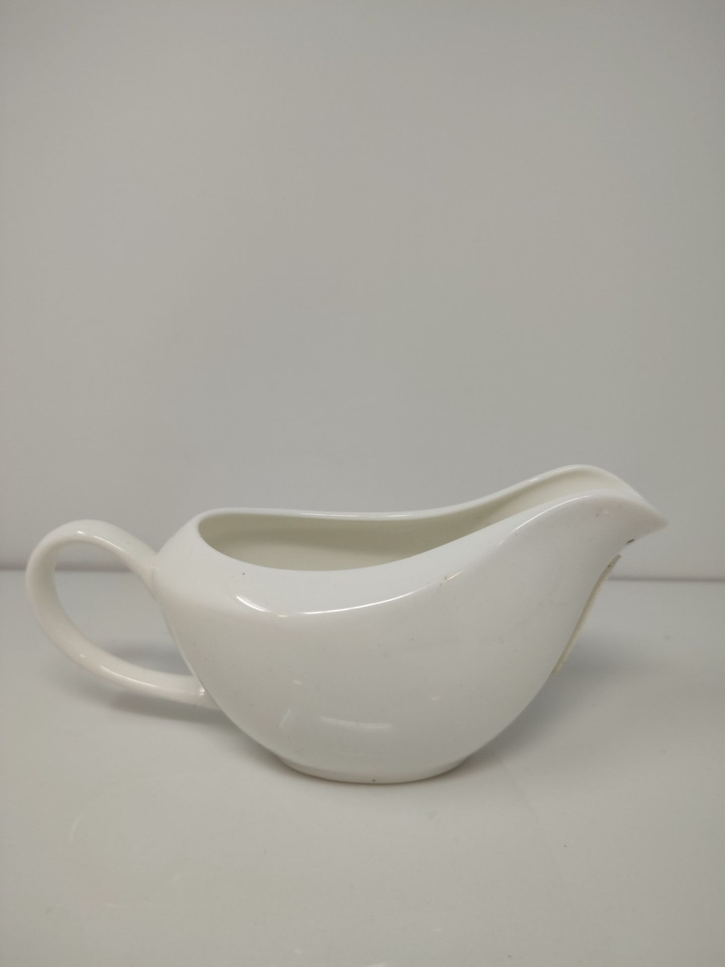 Royal Worcester 0.34 Litre Gravy Boat and Stand, Set of 1, White