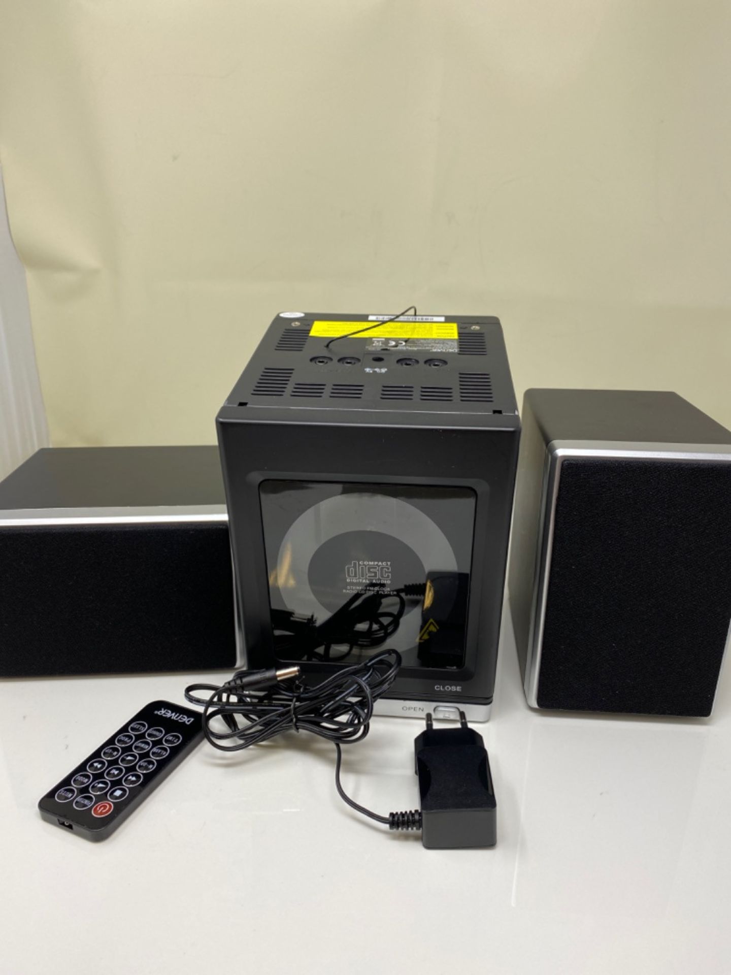 Denver MCA-230 Micro Sound System with PLL-FM Radio, CD Player and AUX-In, Black/Silve - Image 3 of 3