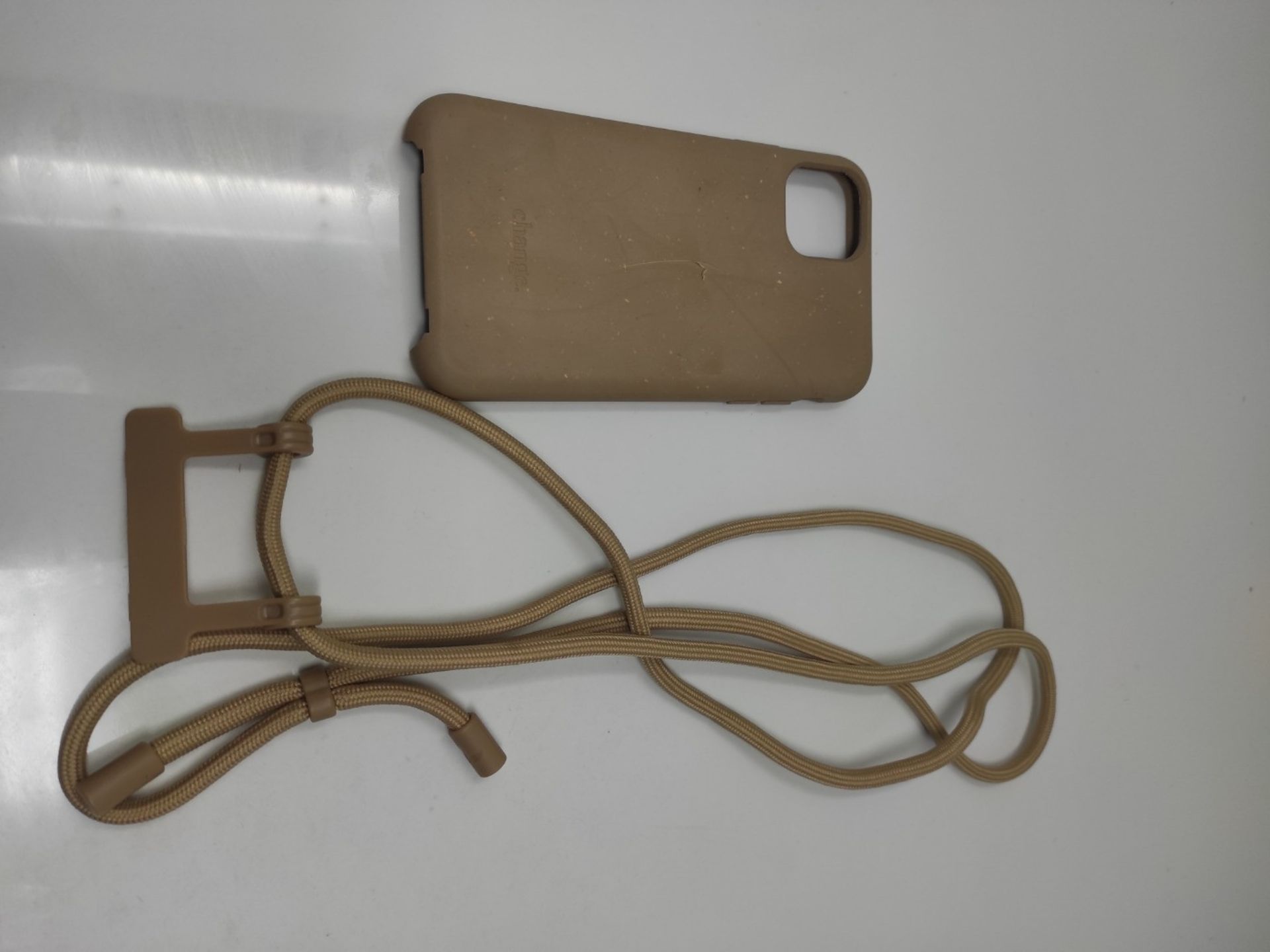 Woodcessories - Sustainable mobile phone chain removable compatible with iPhone 11 cas