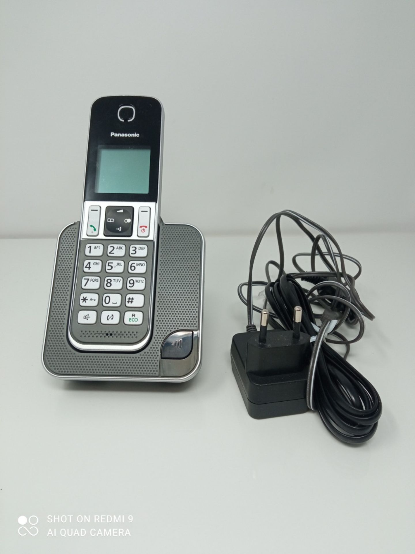 Panasonic KX-TGD310 DECT Caller ID Black, White Telephone - Telephones (DECT, Table/Be - Image 3 of 3