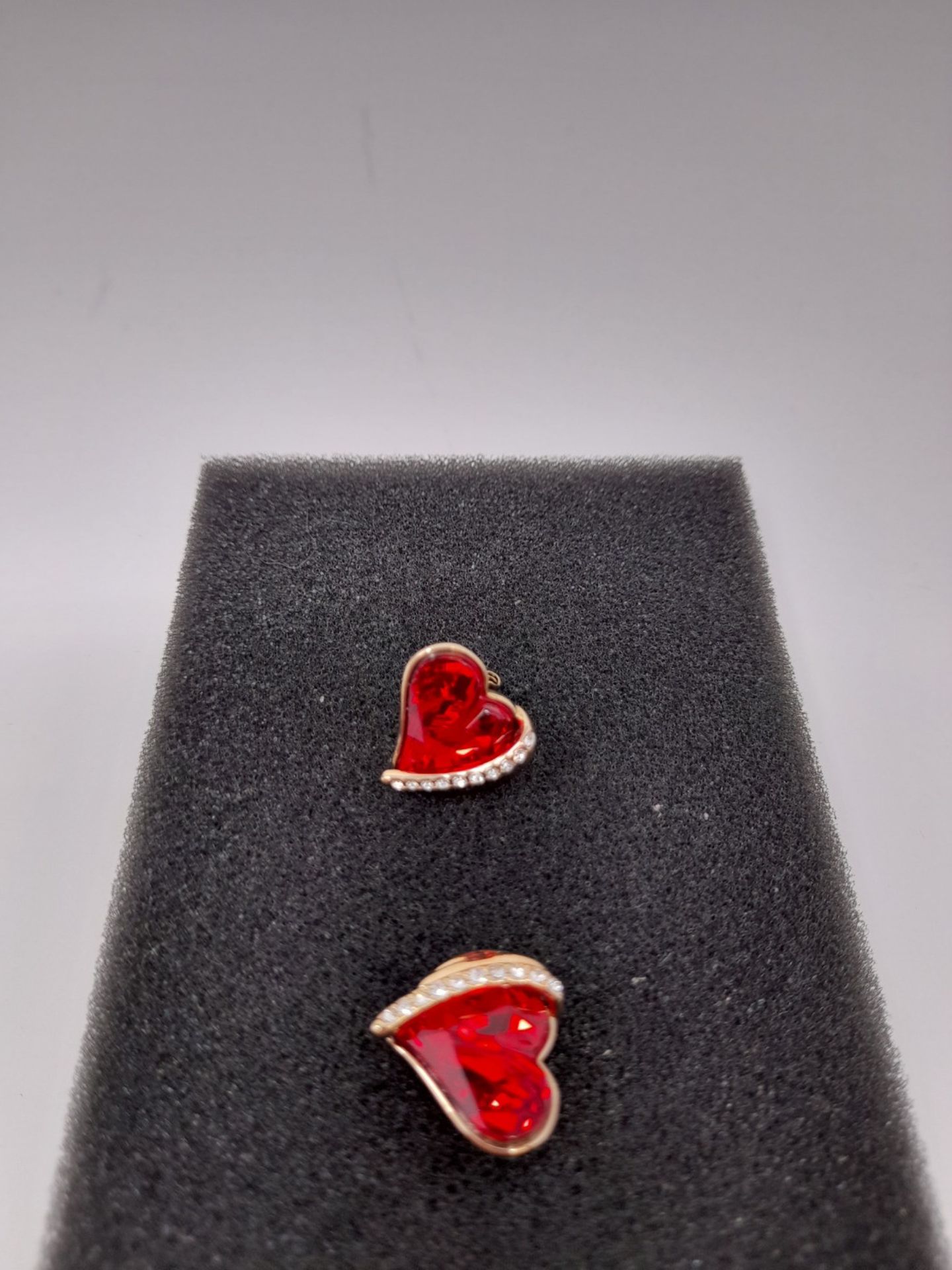 [CRACKED] CDE earrings for women jewelry gift, rose gold heart women's stud earrings, - Image 2 of 2