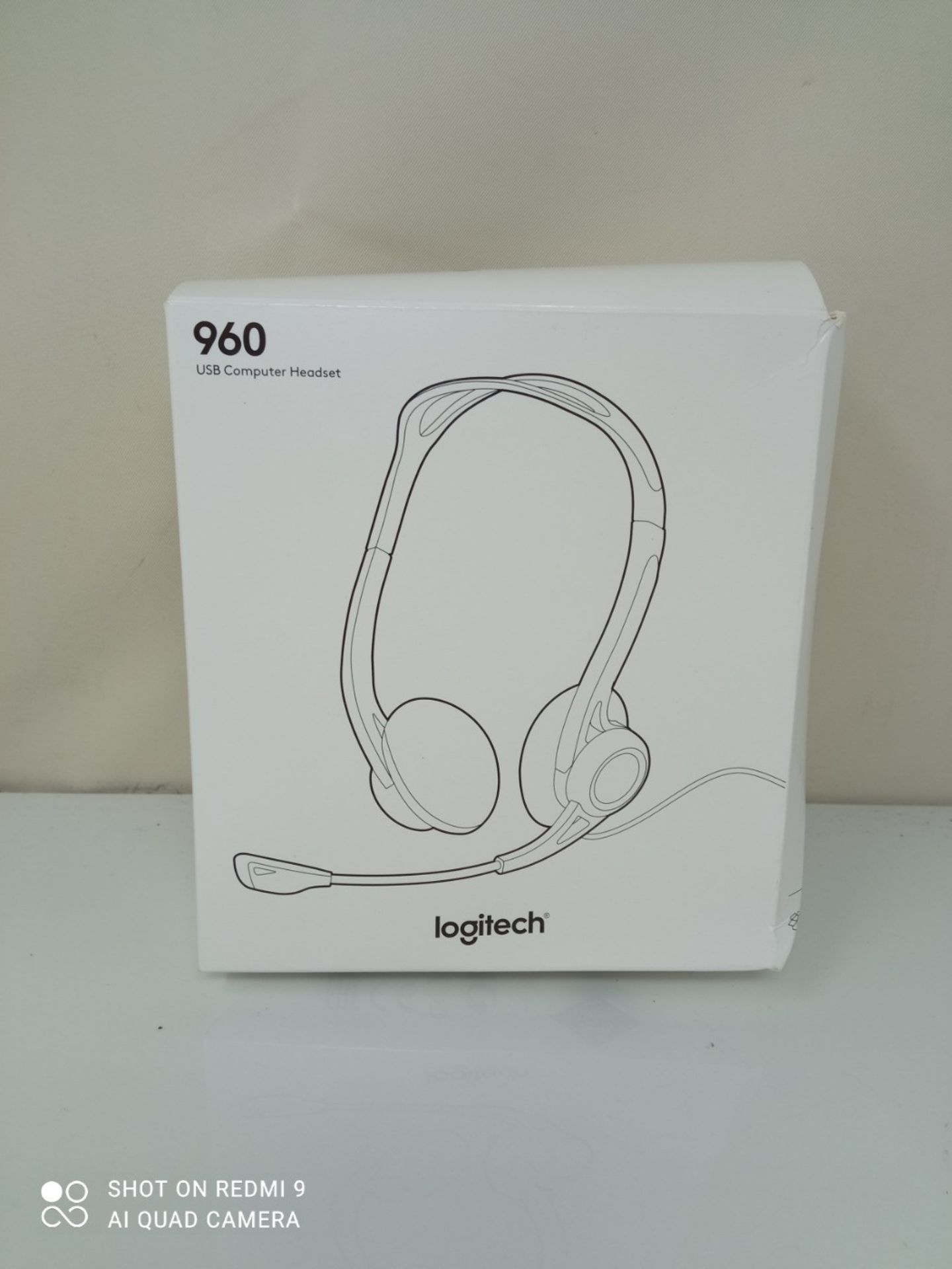 Logitech 960 Wired Headset, Stereo Headphones with Noise-Cancelling Microphone, USB, L - Image 2 of 3