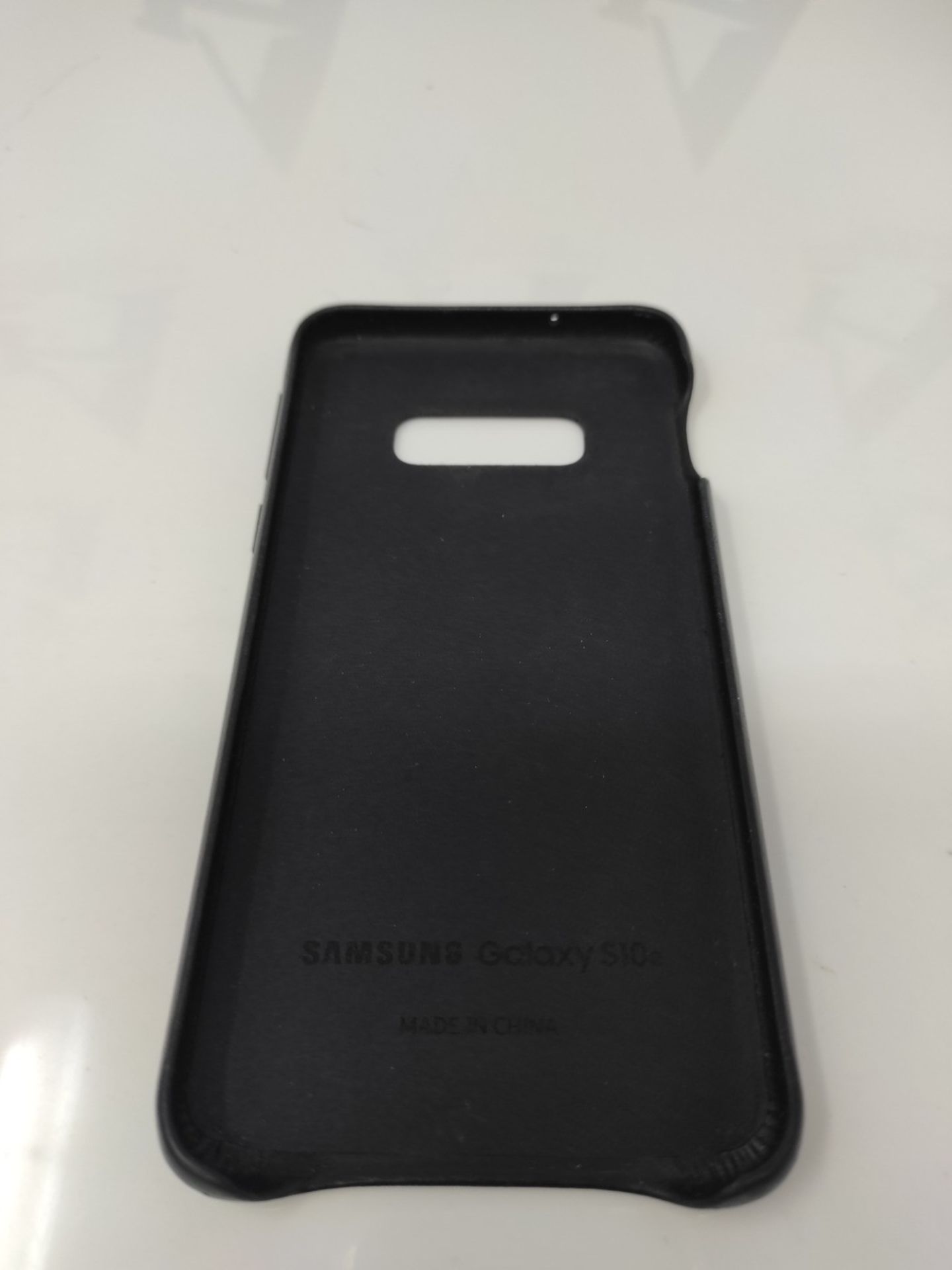 Samsung EF-VG970LBEGWW Leather Cover for S10 E, Black - Image 3 of 3