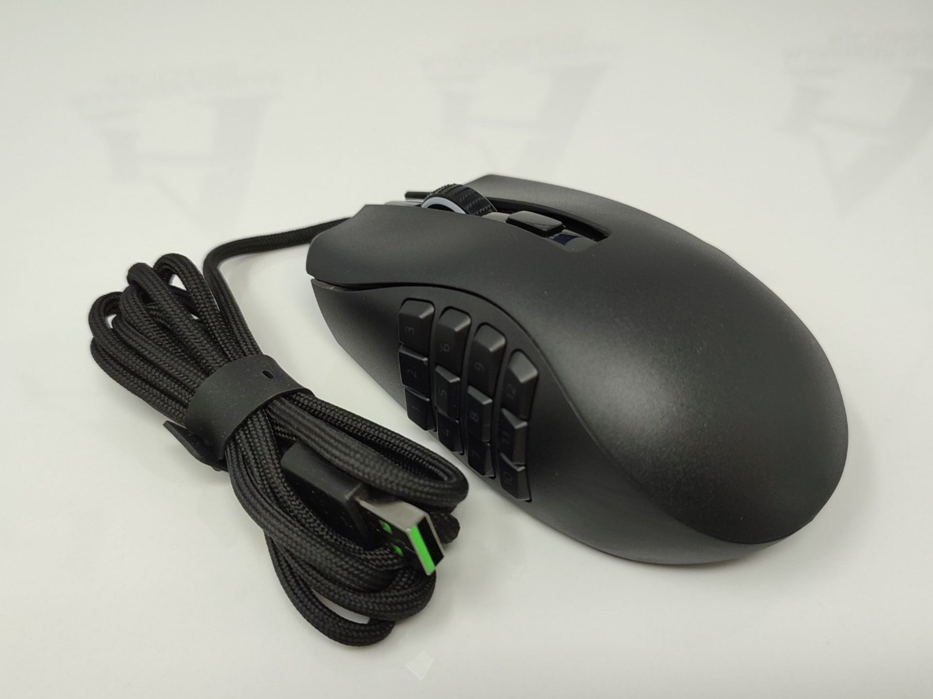 RRP £91.00 Razer Naga X MMO Gaming Mouse, wired, optical 18 K DPI sensor, 2nd generation optical