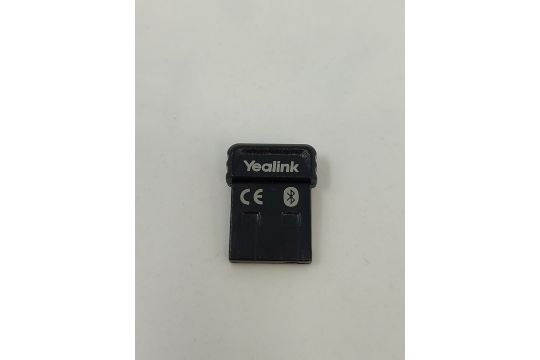 Yealink Bluetooth USB Dongle BT41 Bluetooth Adapter. - Image 3 of 3