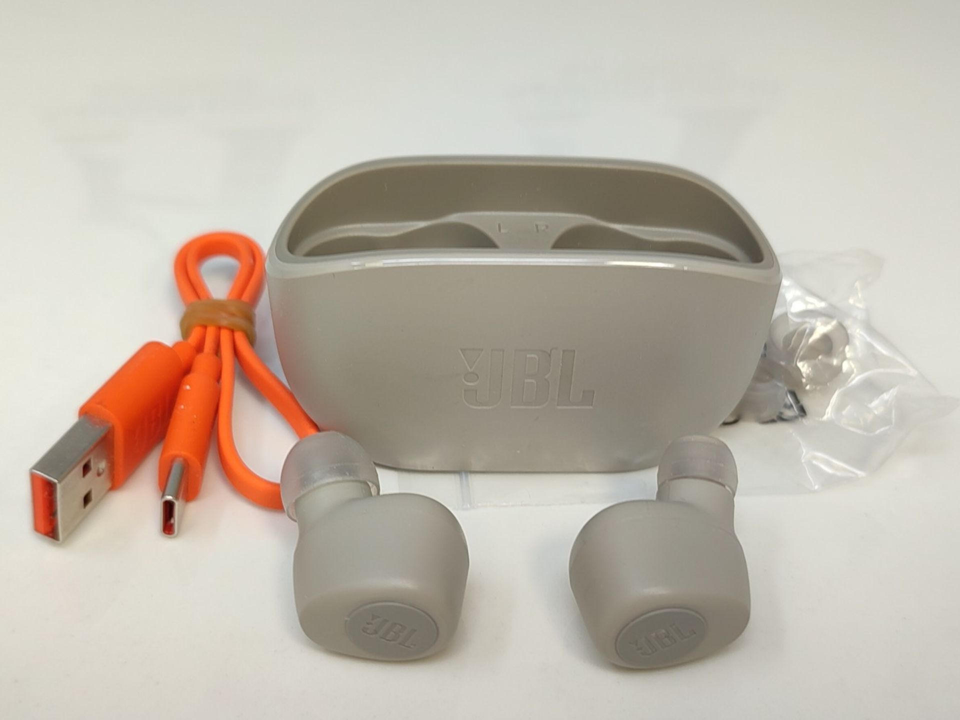 RRP £54.00 JBL Wave 100TWS In-Ear True Wireless Bluetooth Headphones, Pocket Earphones with JBL D - Image 3 of 3