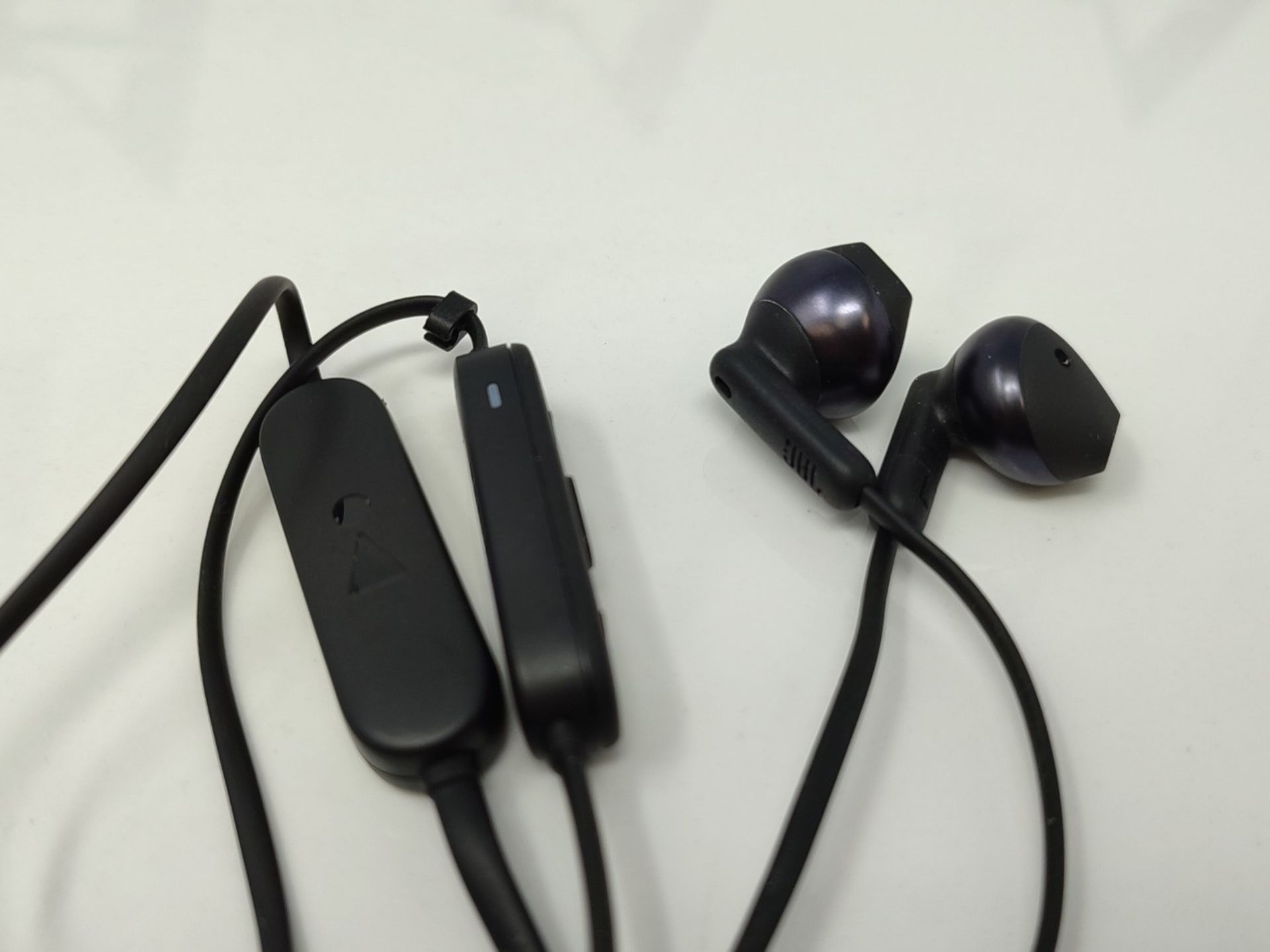 JBL TUNE 215BT Wireless Earbuds, Bluetooth 5.0 Earphone, with Integrated Microphone, H - Image 3 of 3