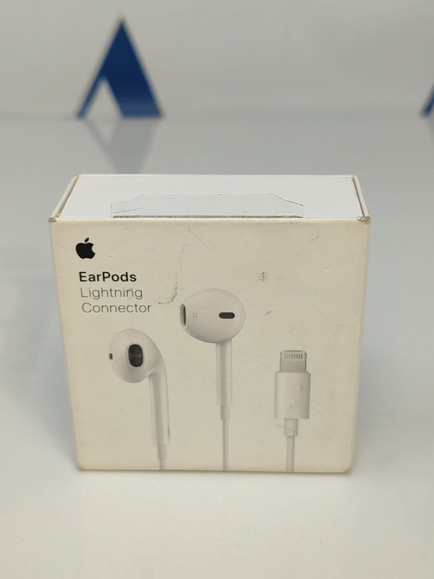 Apple EarPods with Lightning connector - Image 2 of 3