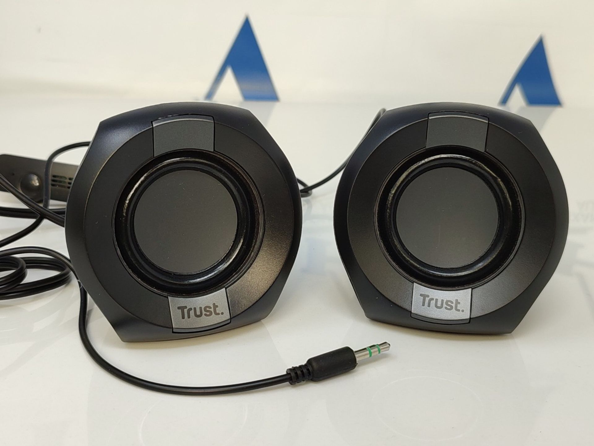 Trust Polo Small PC Speakers 2.0, 8W (4W RMS), Compact speaker set, USB powered speake - Image 3 of 3