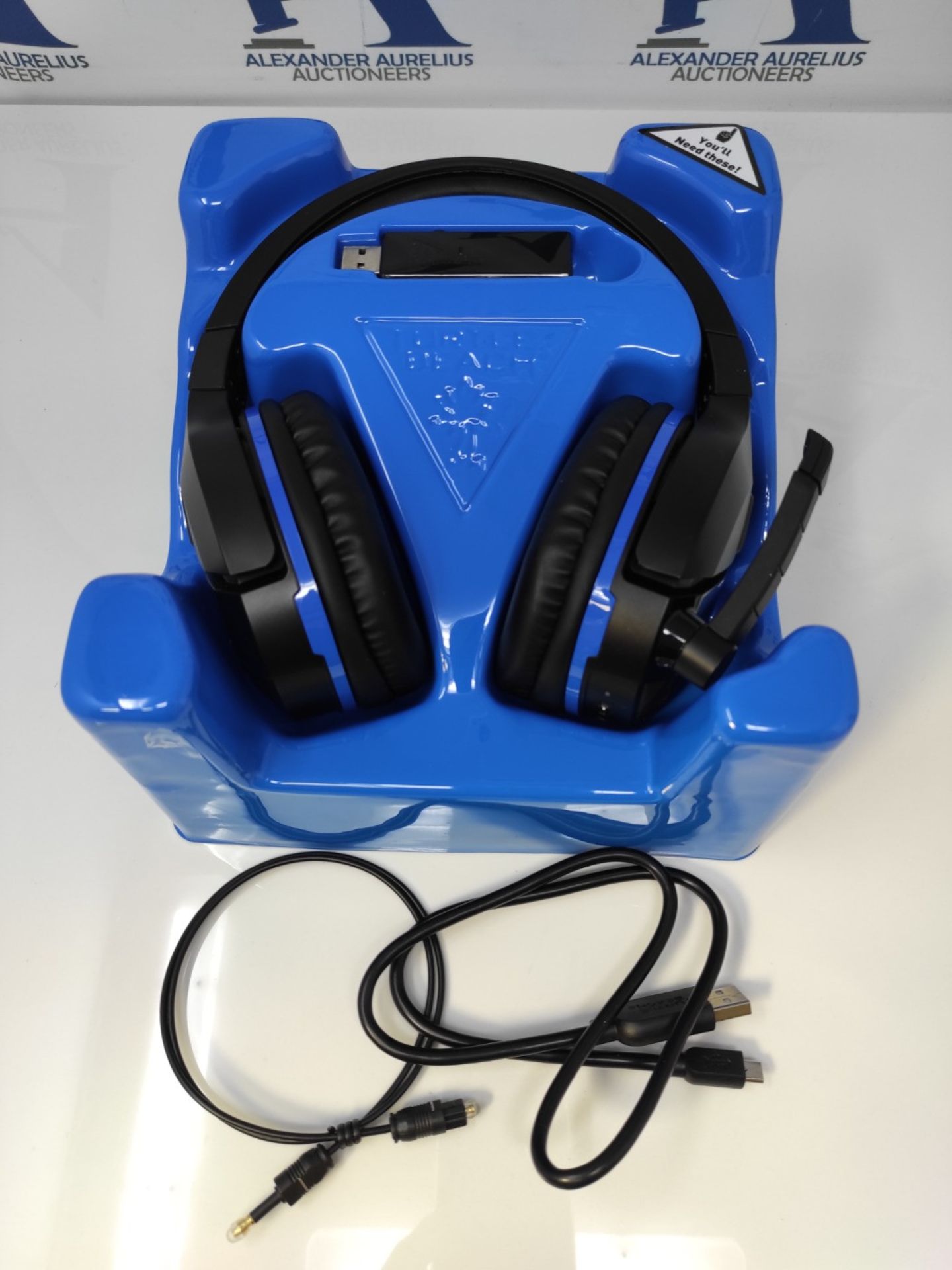 RRP £123.00 Turtle Beach Stealth 700 Wireless Gaming Headset for PS4 and PS5 - Image 3 of 3