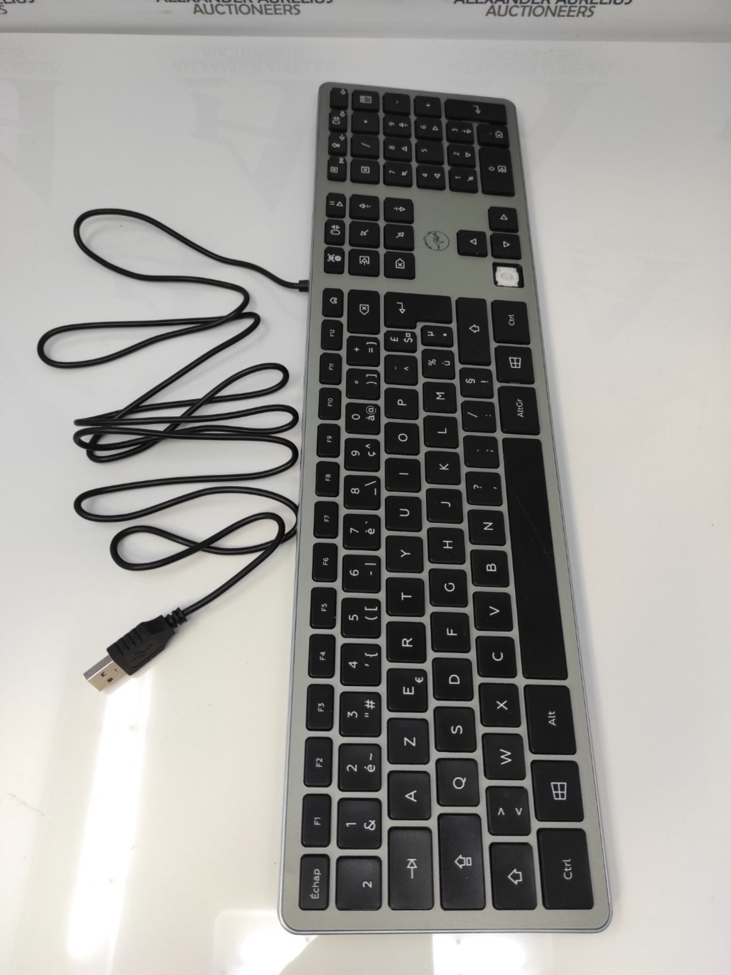 Mobility Lab - Ultra Slim Wired PC Keyboard - Space Grey - USB Connection - French AZE - Image 3 of 3