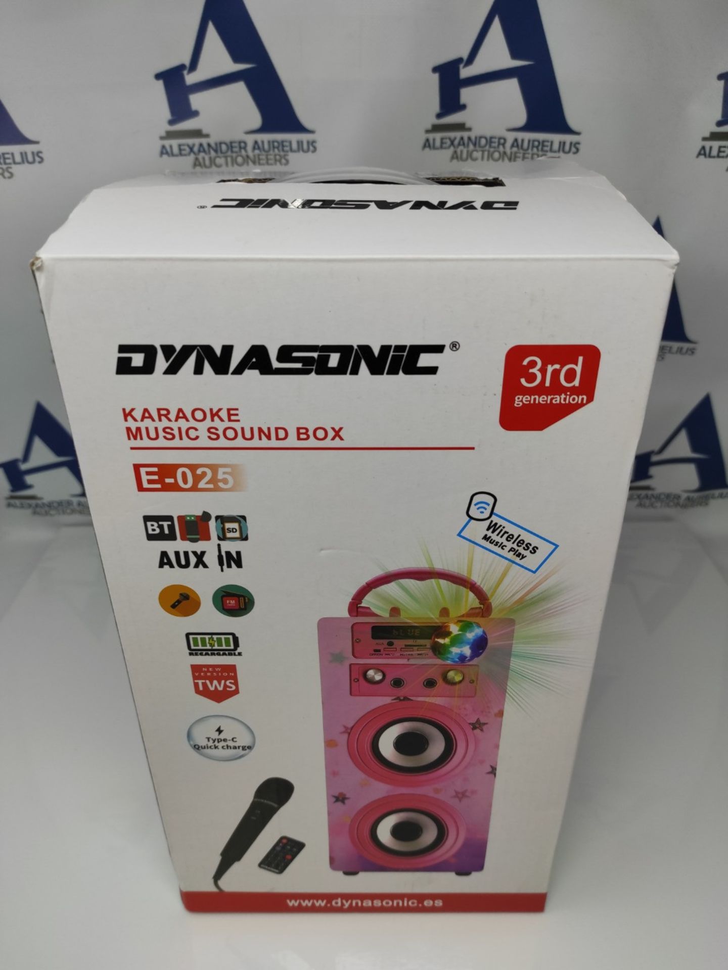 DYNASONIC 3rd generation Karaoke model with Microphone, Original Gifts for Children, T - Image 2 of 3