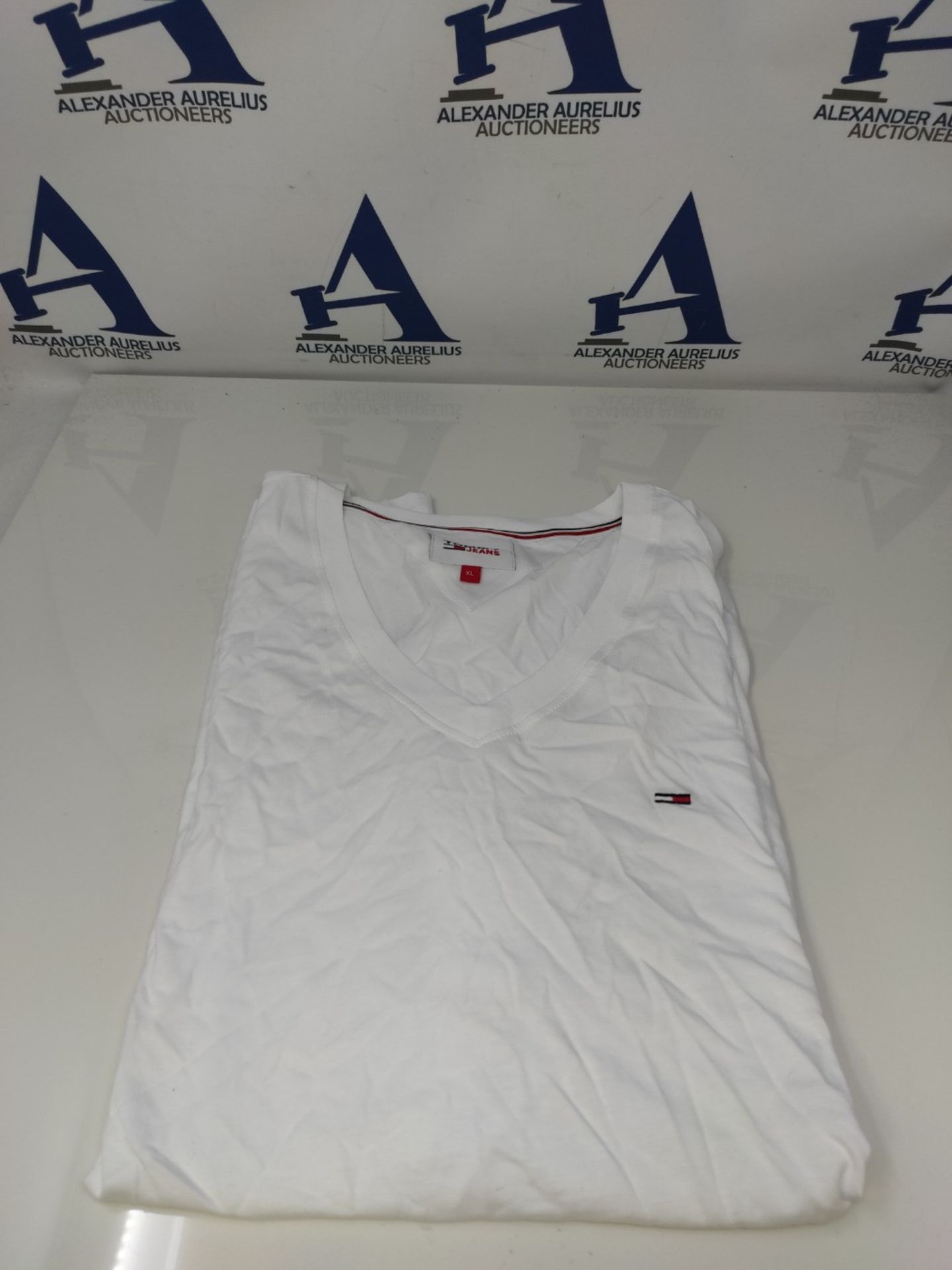 Tommy Hilfiger Tommy Jeans Men's Short Sleeve T-Shirt TJM Original V-Neck, White (Clas - Image 2 of 3