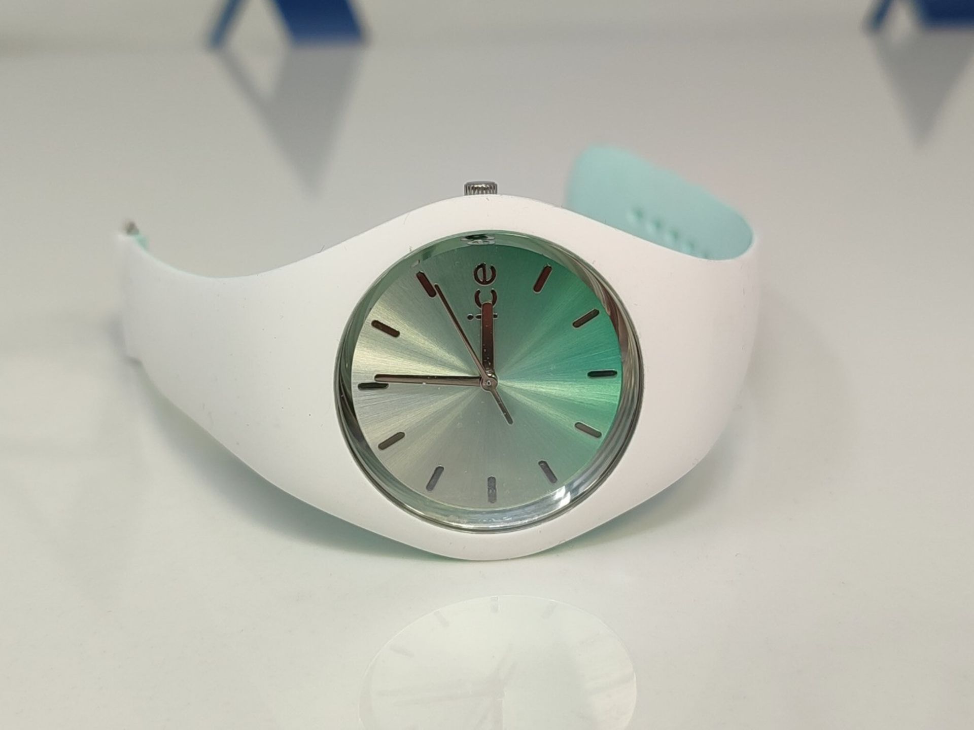RRP £74.00 [INCOMPLETE] Ice-Watch - ICE Duo Chic White Aqua - Women's Wristwatch with Silicon Str - Bild 2 aus 3