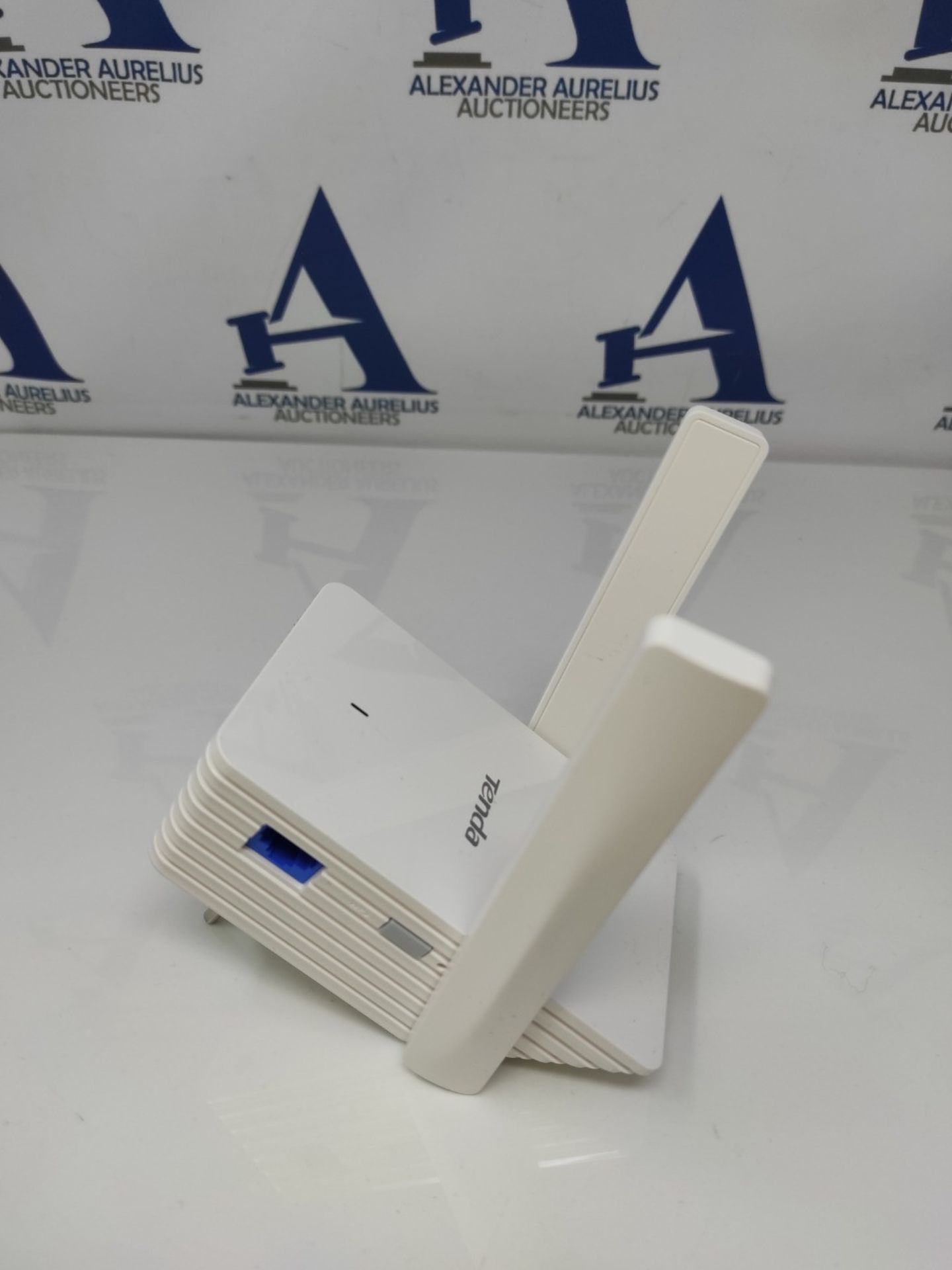 Tenda Wi-Fi 6 A23 Extender - AX1500 Wi-Fi 6 Extender, Wi-Fi Amplifier, Coverage of 1 R - Image 2 of 2