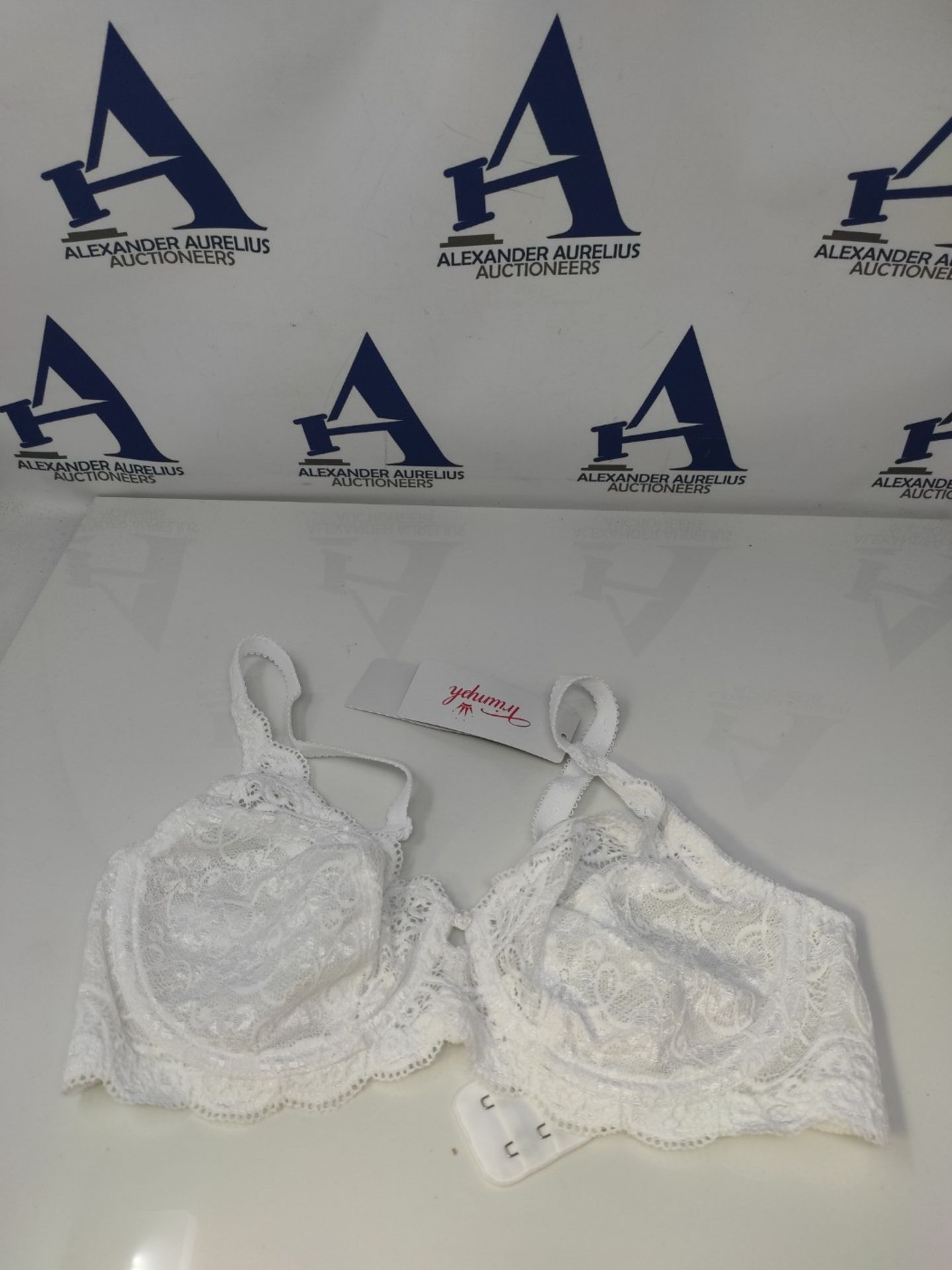 Triumph bra Amourette 300 WX in White size 75D - Image 2 of 3