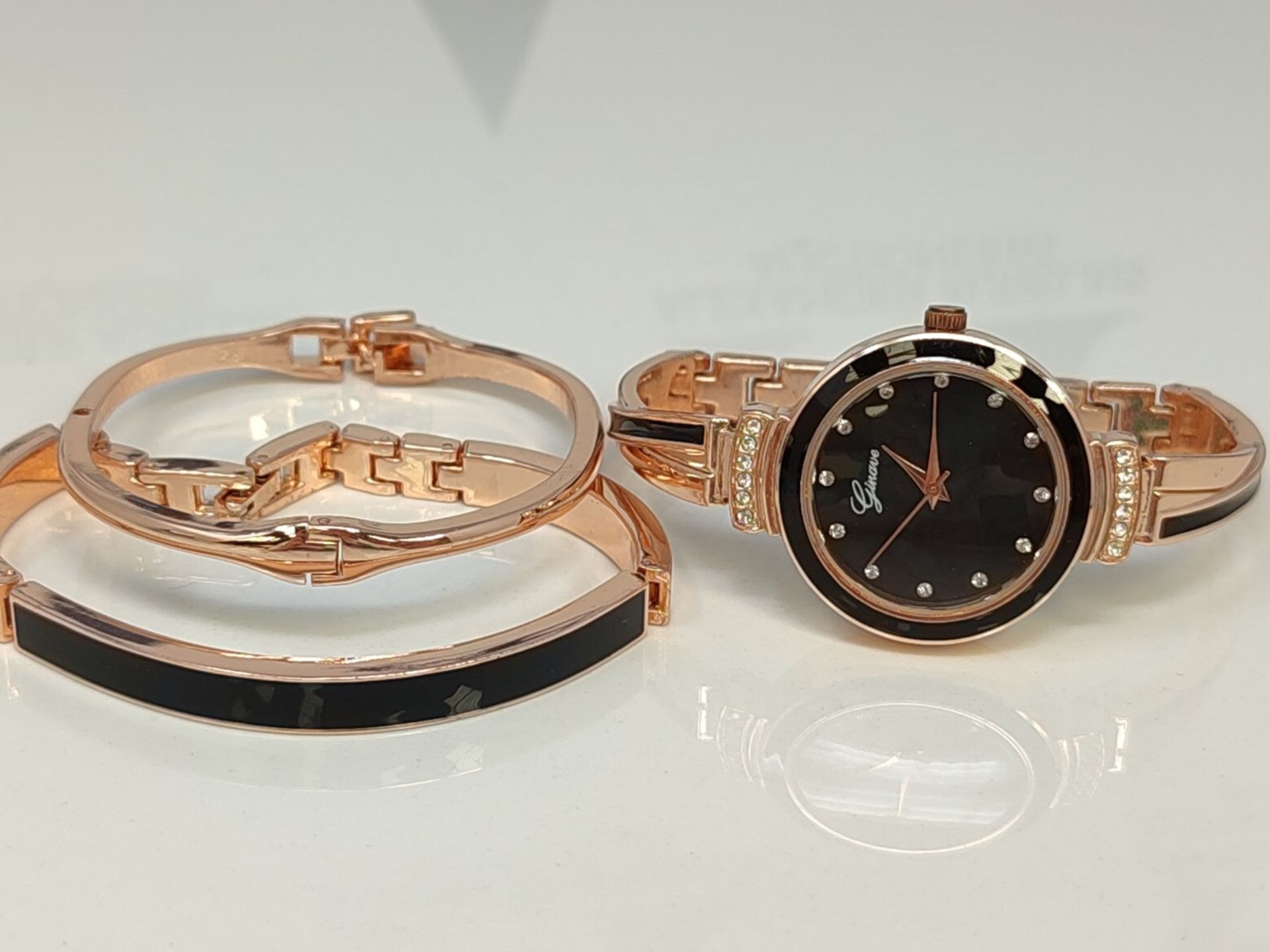 Clastyle Women's Watch Set Rose Gold Elegant Women's Watches Ceramic Wristwatch with 3