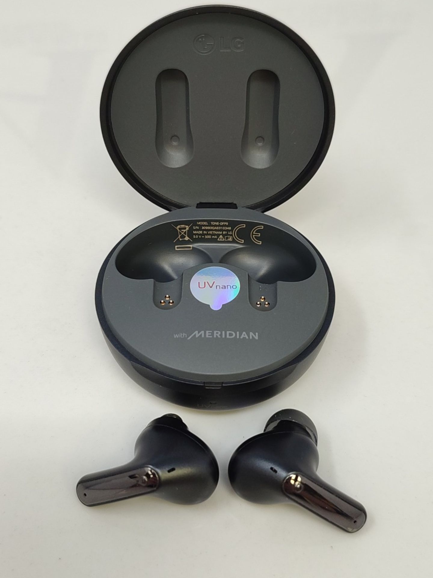 RRP £84.00 LG TONE Free DFP9 In-Ear Bluetooth headphones with MERIDIAN sound and Active Noise Can - Image 3 of 3