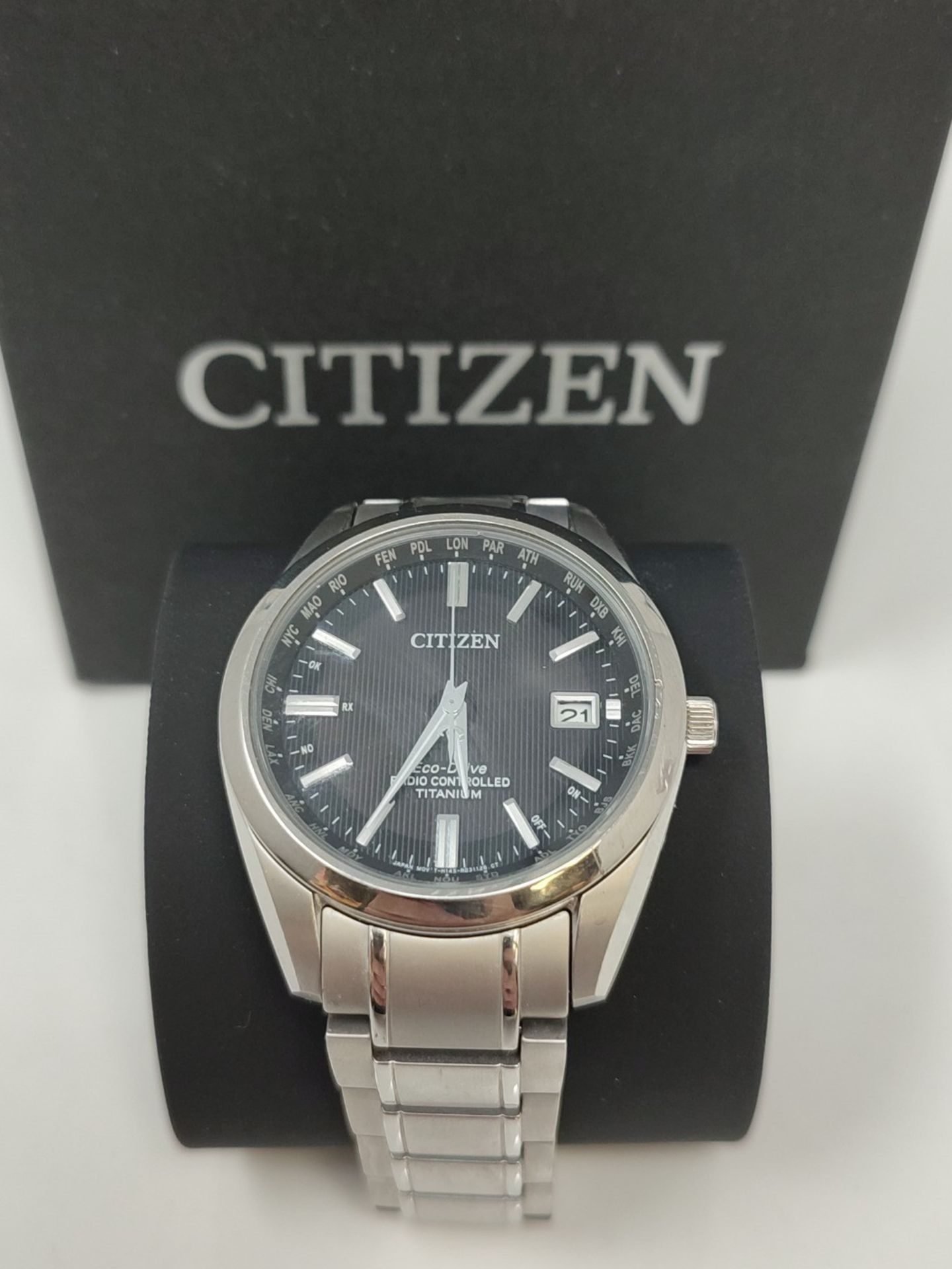 RRP £449.00 Citizen Men's Analog Solar Watch with Titanium Bracelet CB0260-81E - Image 2 of 3