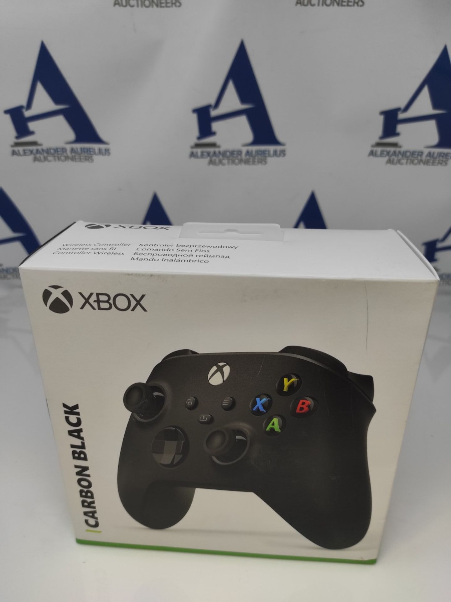 RRP £59.00 Xbox Wireless Controller - Black - Image 2 of 3