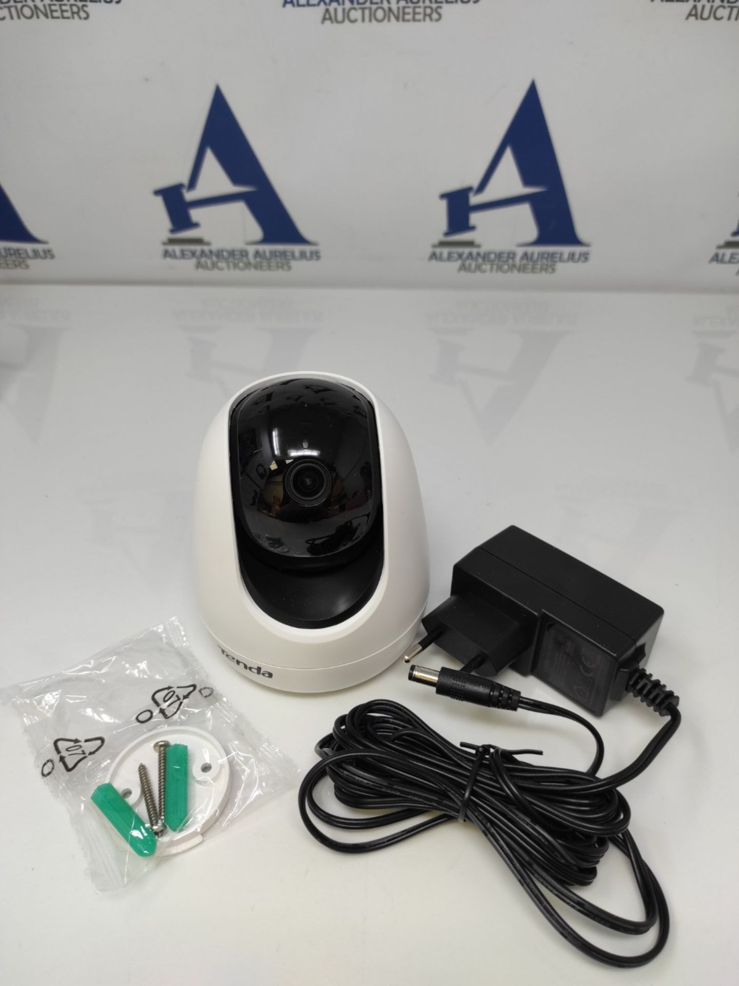 Tenda CP3 Indoor Wi-Fi Camera, 1080P Surveillance Camera with 360° Pan/Tilt, Two-Way - Image 3 of 3