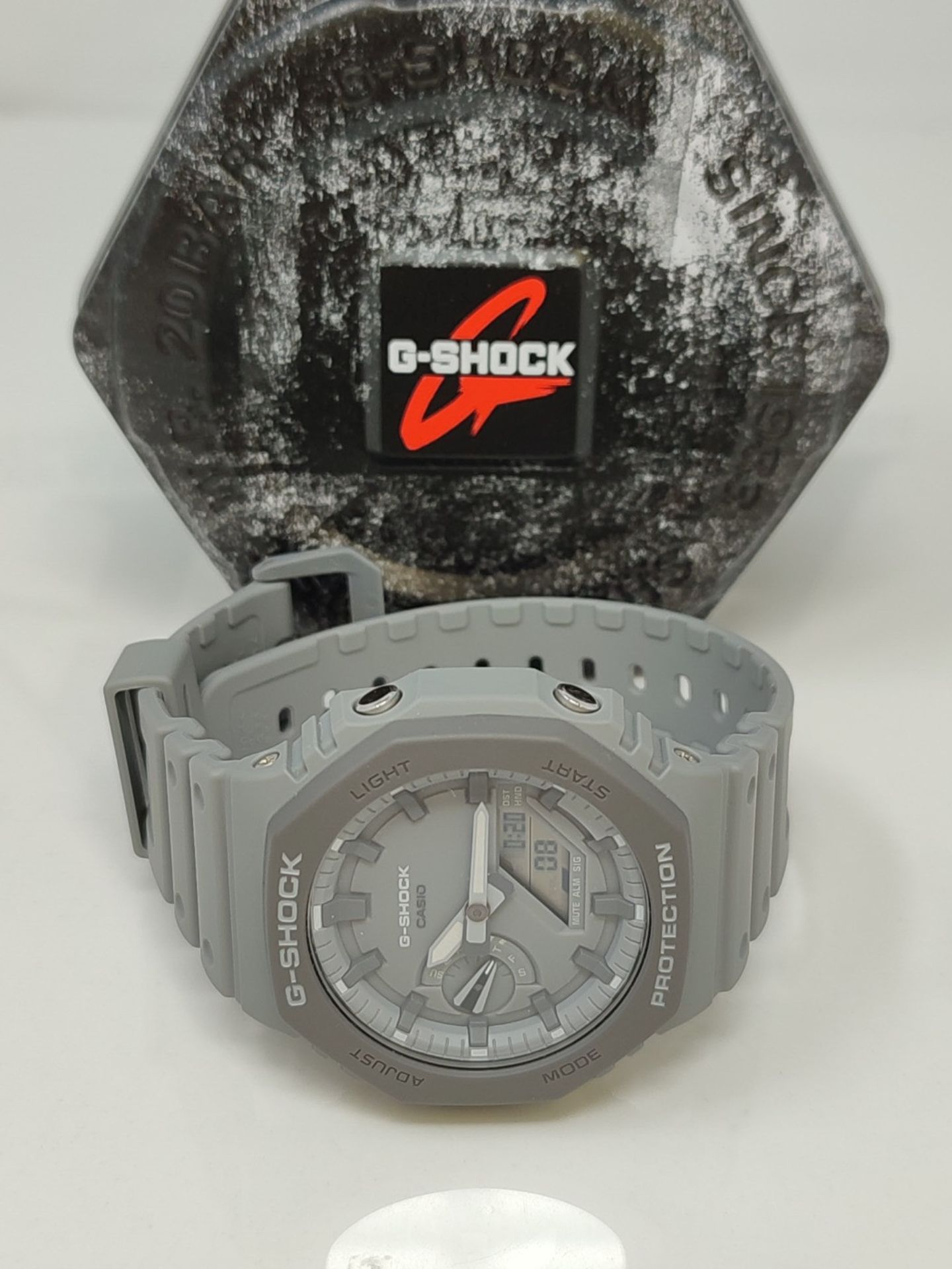 RRP £94.00 Casio Sport Watch GA-2110ET-8AER - Image 2 of 3