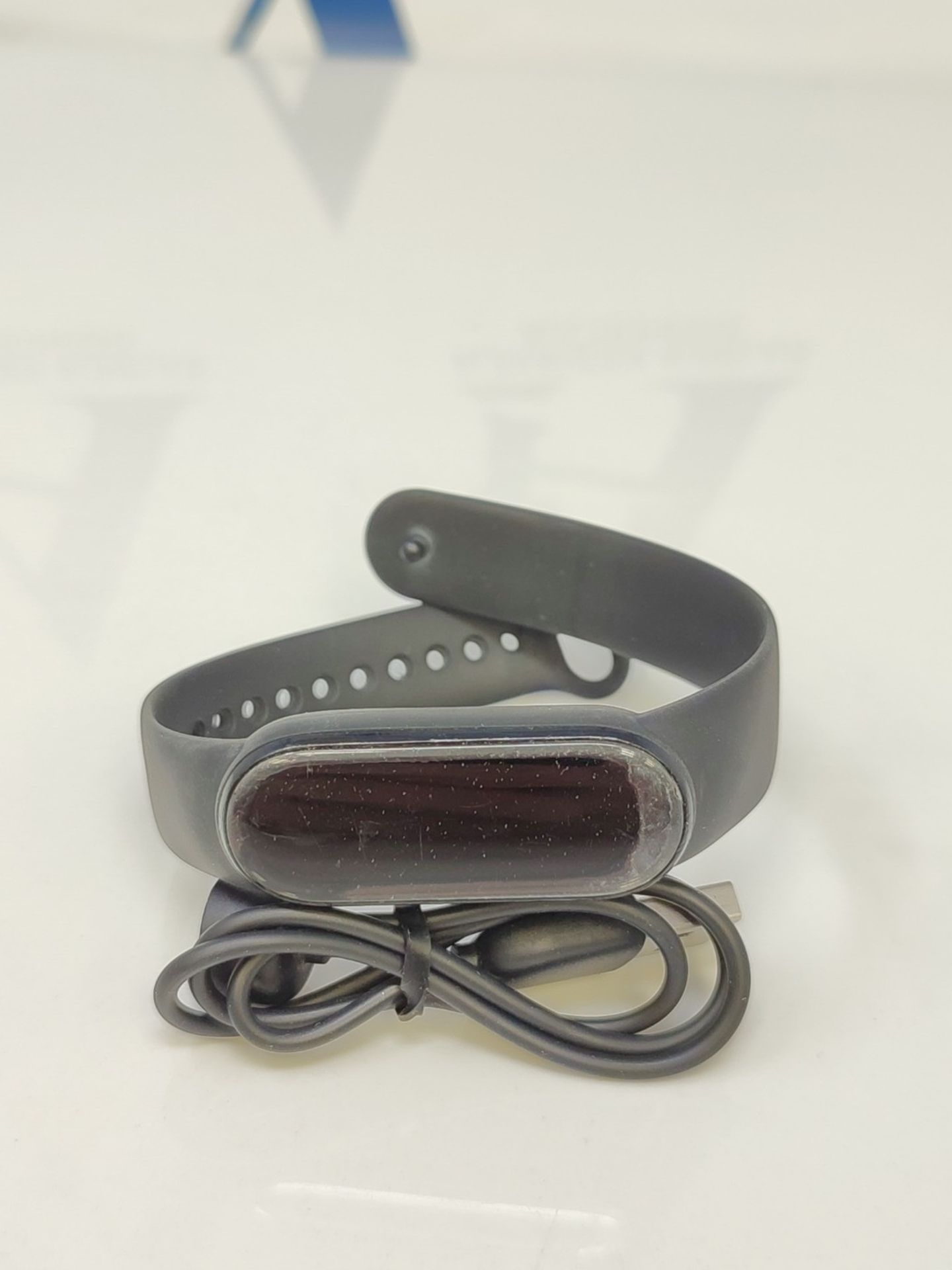 Xiaomi Smart Band 6, Xiaomi Smart Watch, 1.56'' AMOLED Screen, SpO2 and Heart Rate Mon - Image 3 of 3