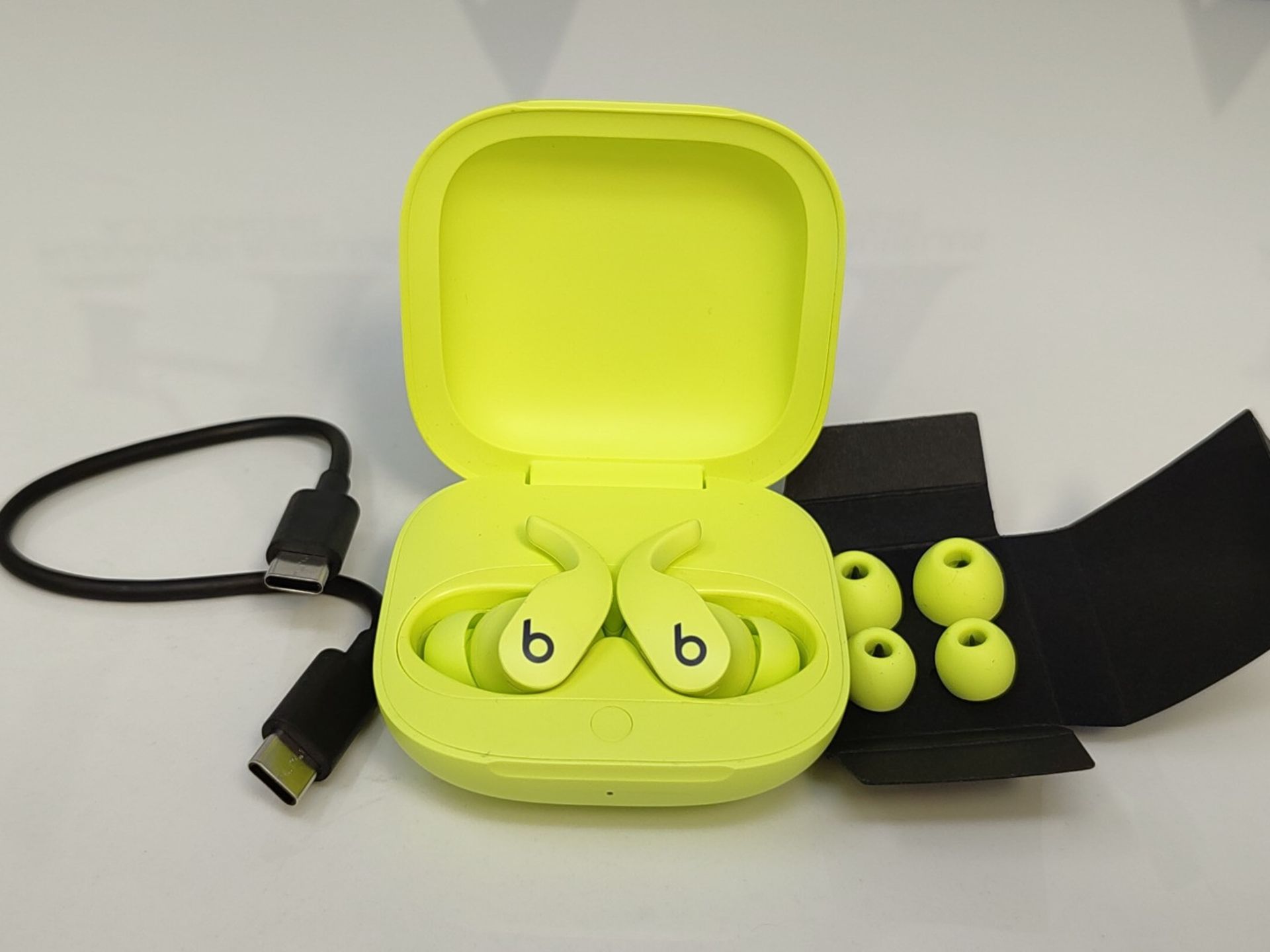 RRP £189.00 Beats Fit Pro - True wireless earphones with noise cancellation - IPX4 grade rating, c - Image 2 of 2