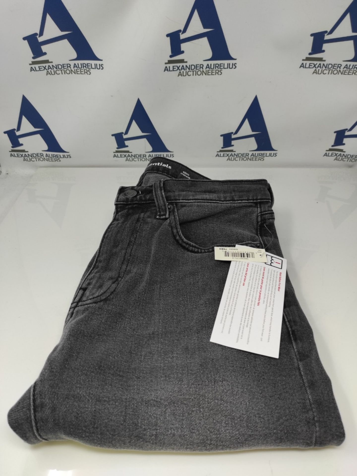 Amazon Essentials Men's Slim Fit Jeans, Washed Gray, 30W / 28L