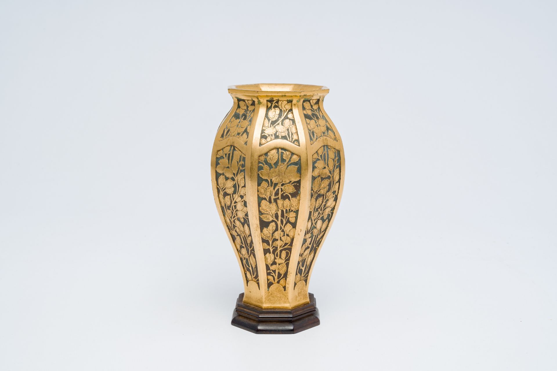 A French octagonal bronze vase with floral design, Christofle, first half 20th C. - Image 2 of 9