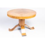 A round veneered wood Art Deco side table, 20th C.