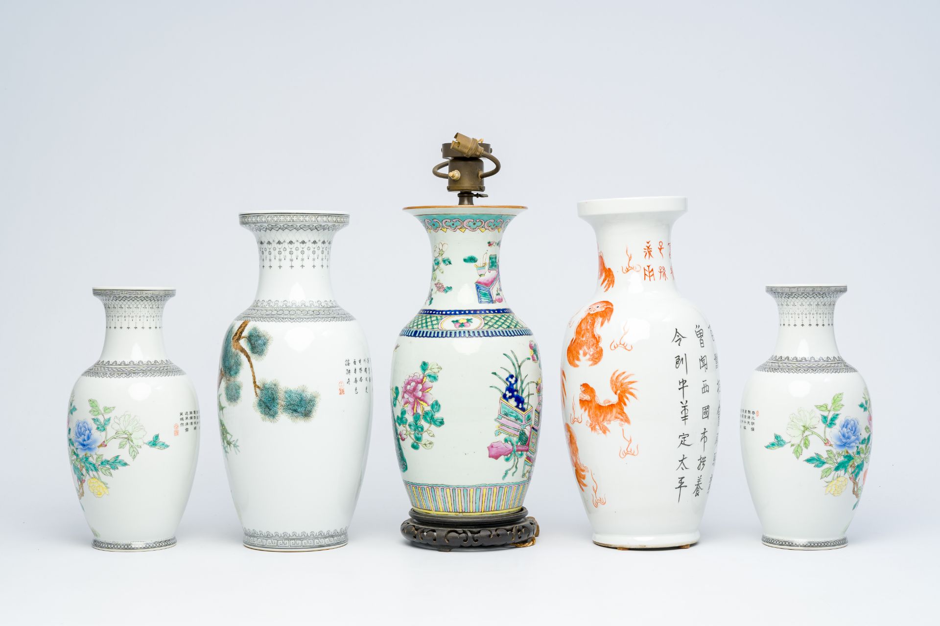 Nine various Chinese famille rose and iron-red vases, 19th/20th C. - Image 6 of 34