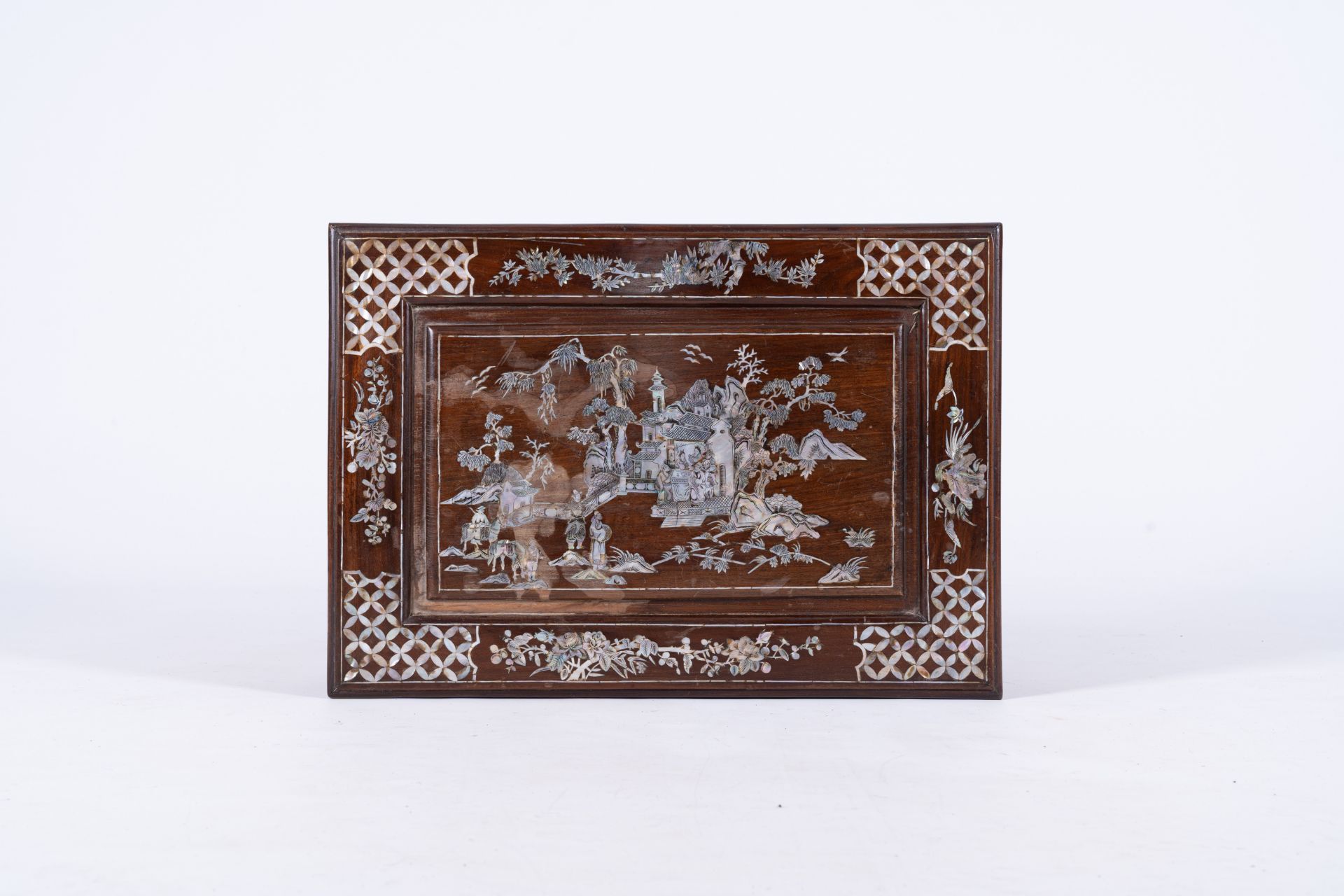 Two Chinese or Vietnamese wood side tables inlaid with mother-of-pearl with animated landscapes, 20t - Bild 15 aus 15