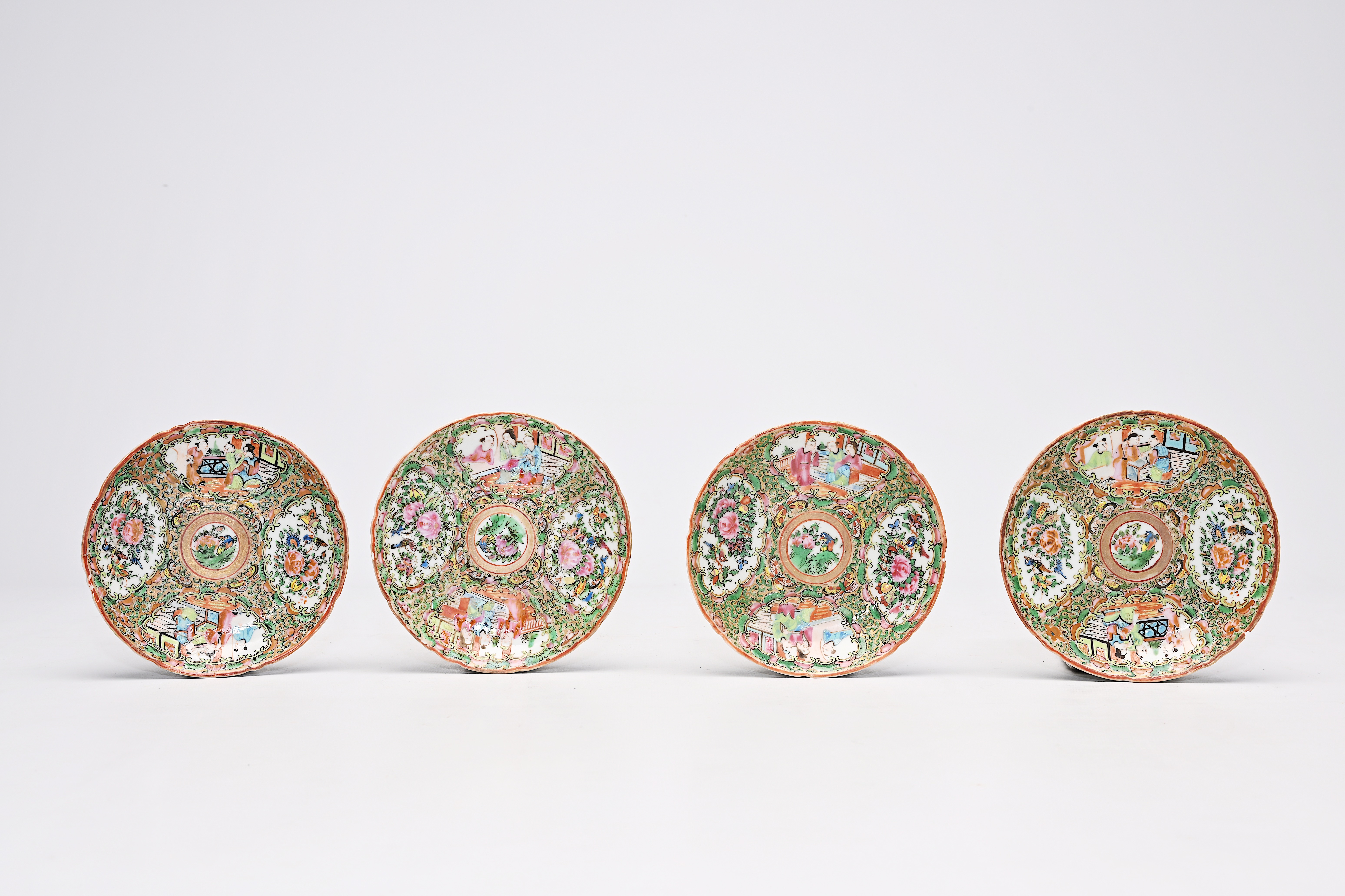 A Chinese Canton famille rose seventeen-part tea set and a bowl with palace scenes and floral design - Image 19 of 20