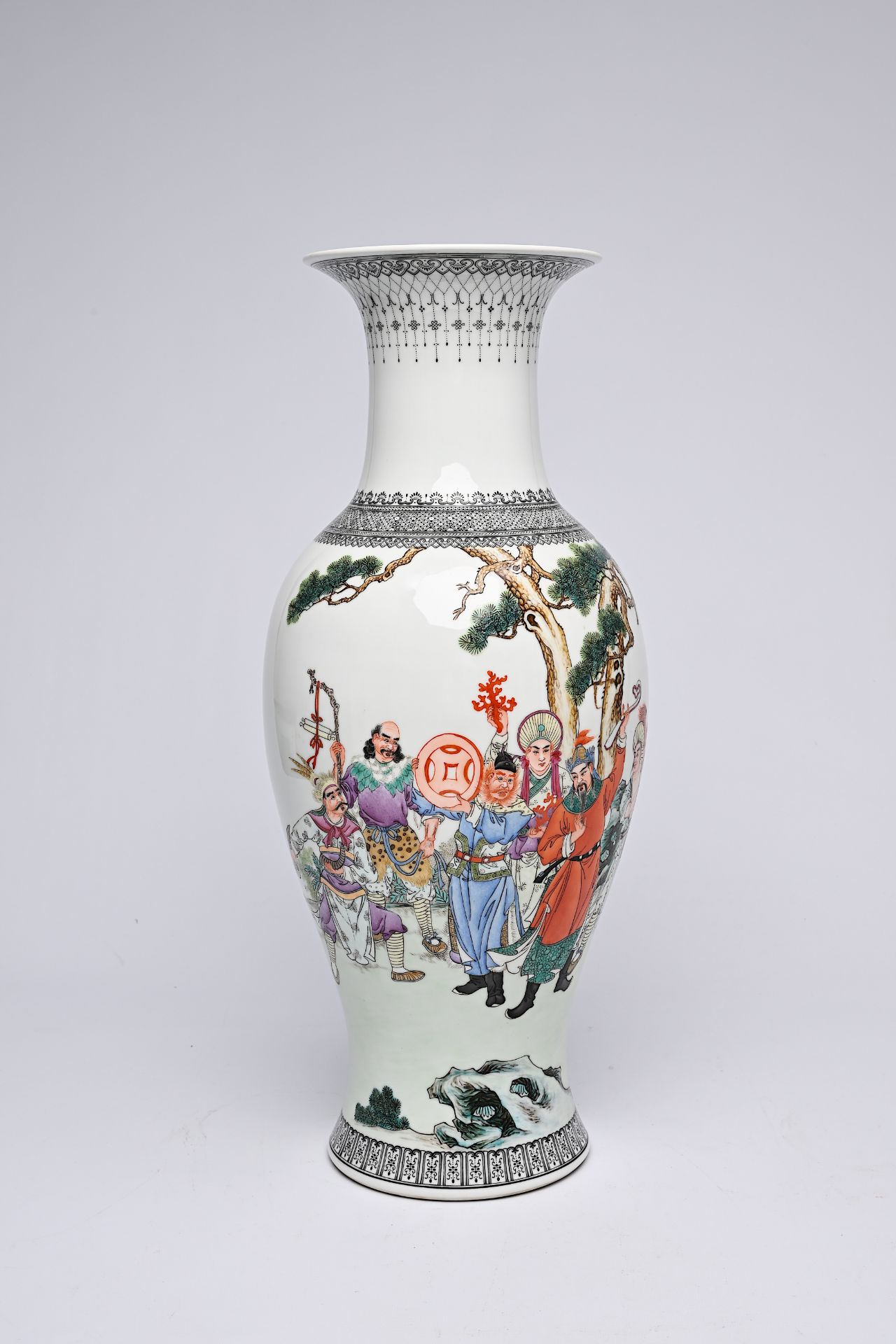 A Chinese polychrome baluster shaped 'Eight Immortals' vase, Qianlong mark, Republic, 20th C. - Bild 14 aus 20