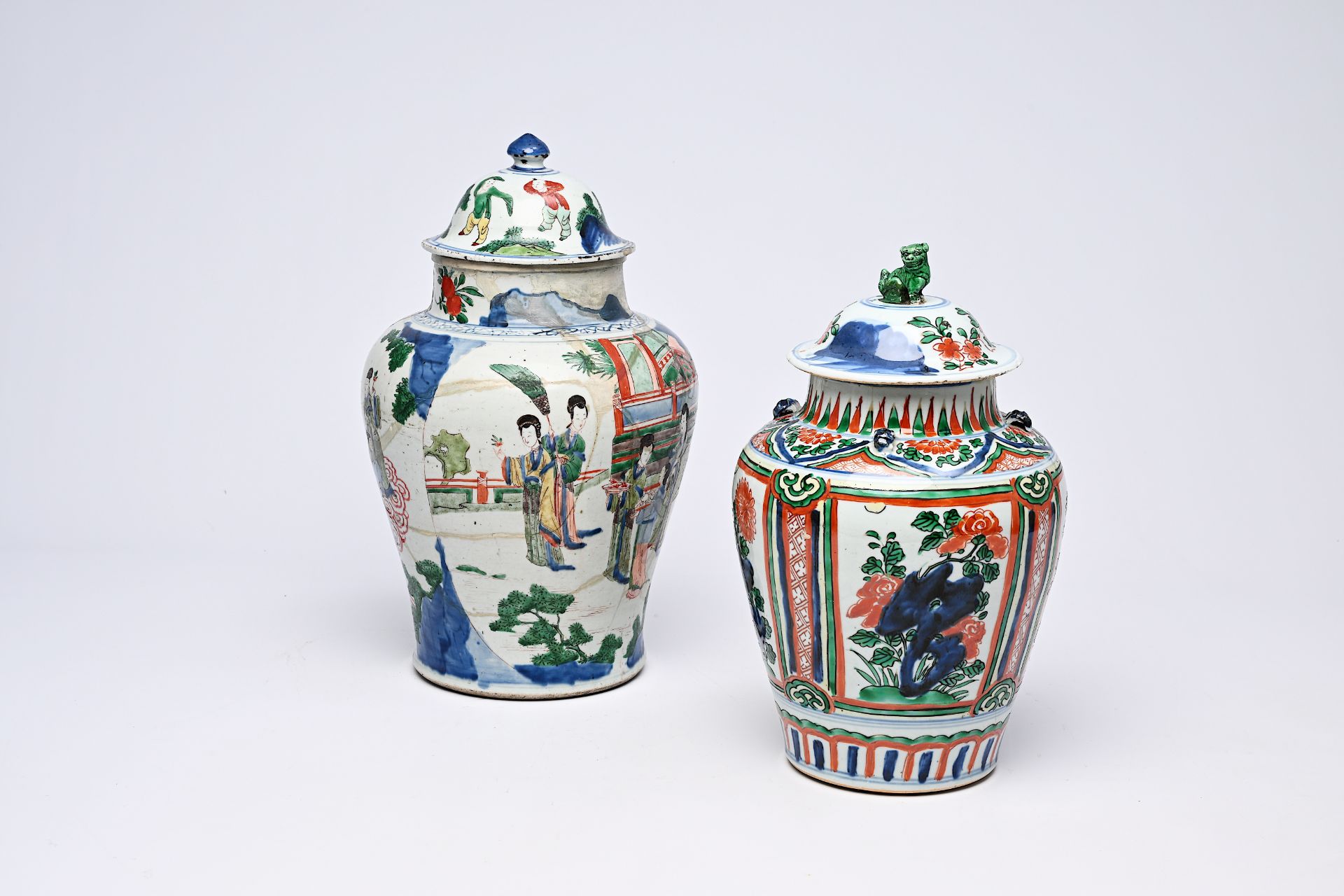 Two Chinese wucai vases and covers, Transitional period