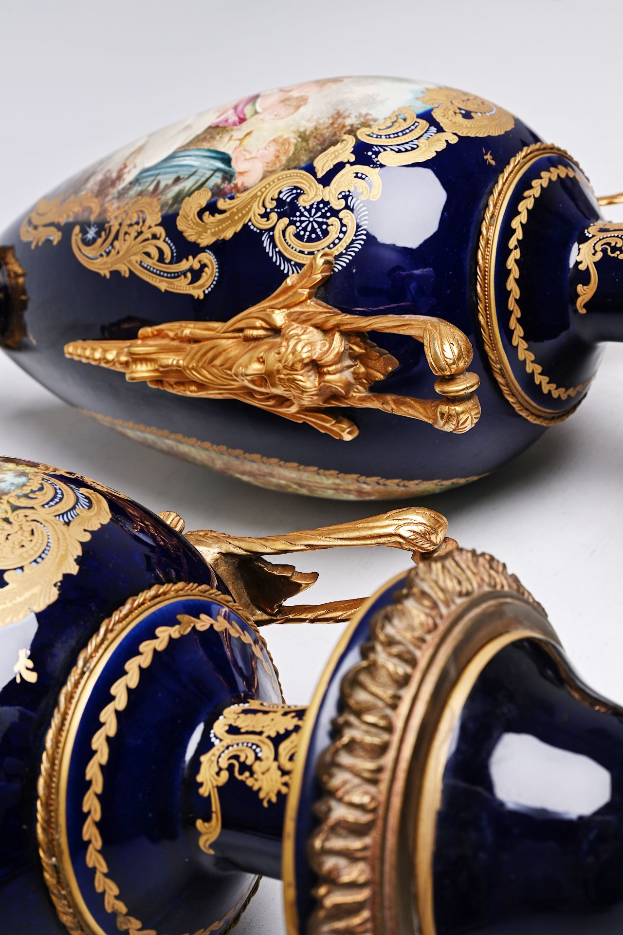 A pair of French gilt bronze mounted gold layered blue ground Sevres style vases and covers with lan - Image 7 of 9